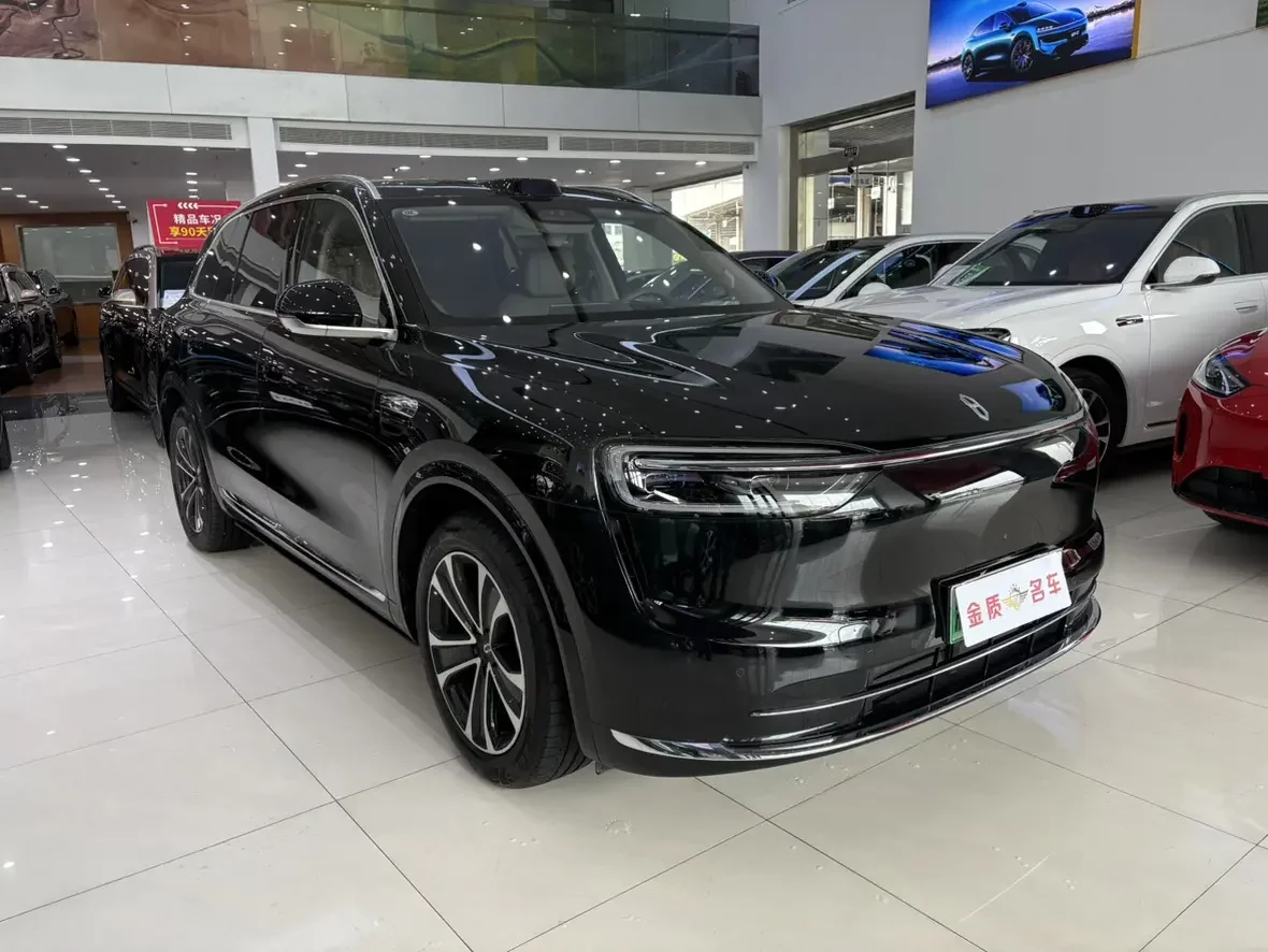 AITO M7