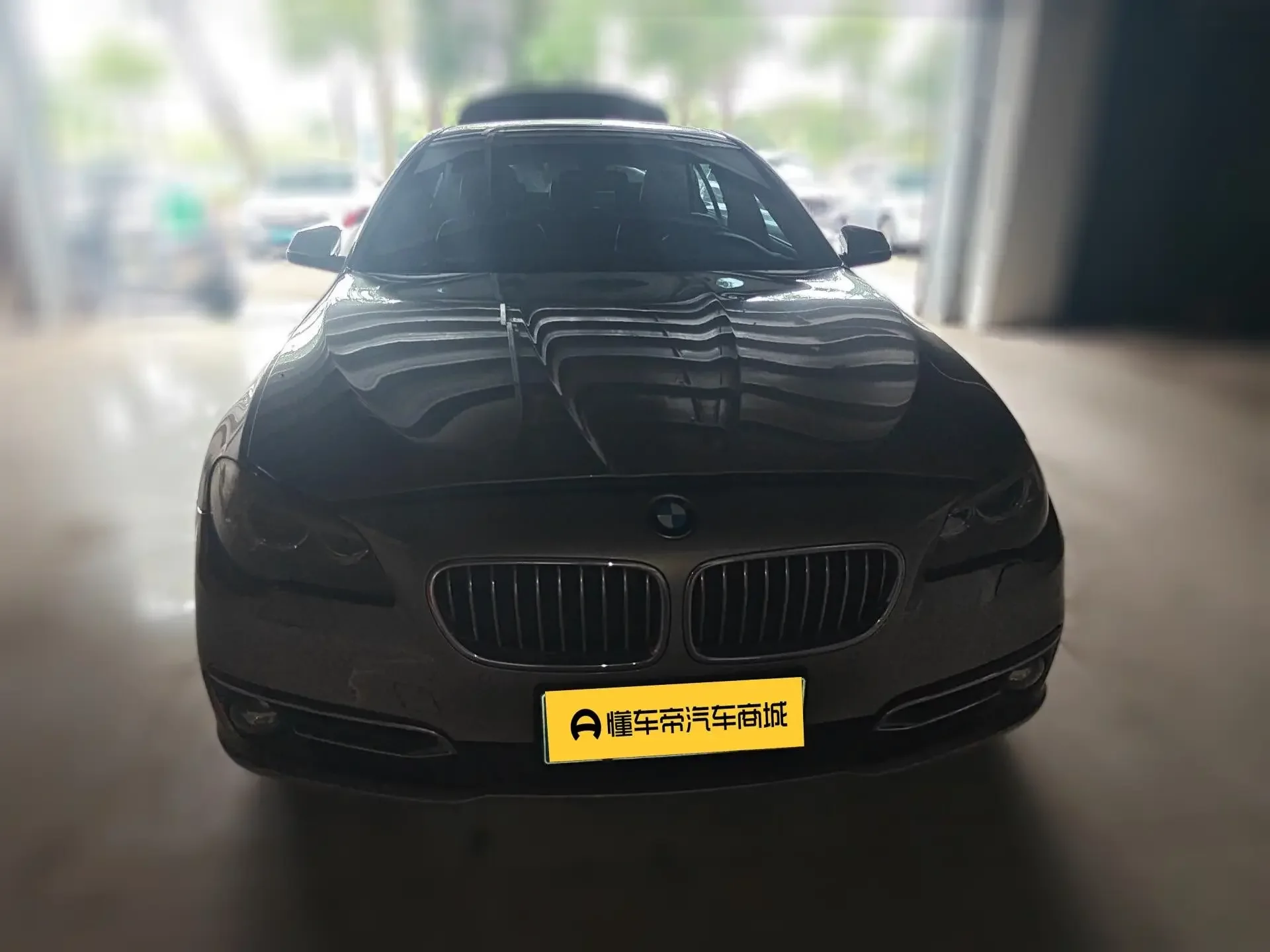 BMW 5 Series  из Китая