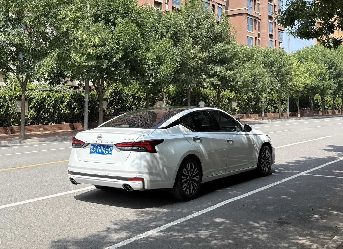 Nissan Altima
