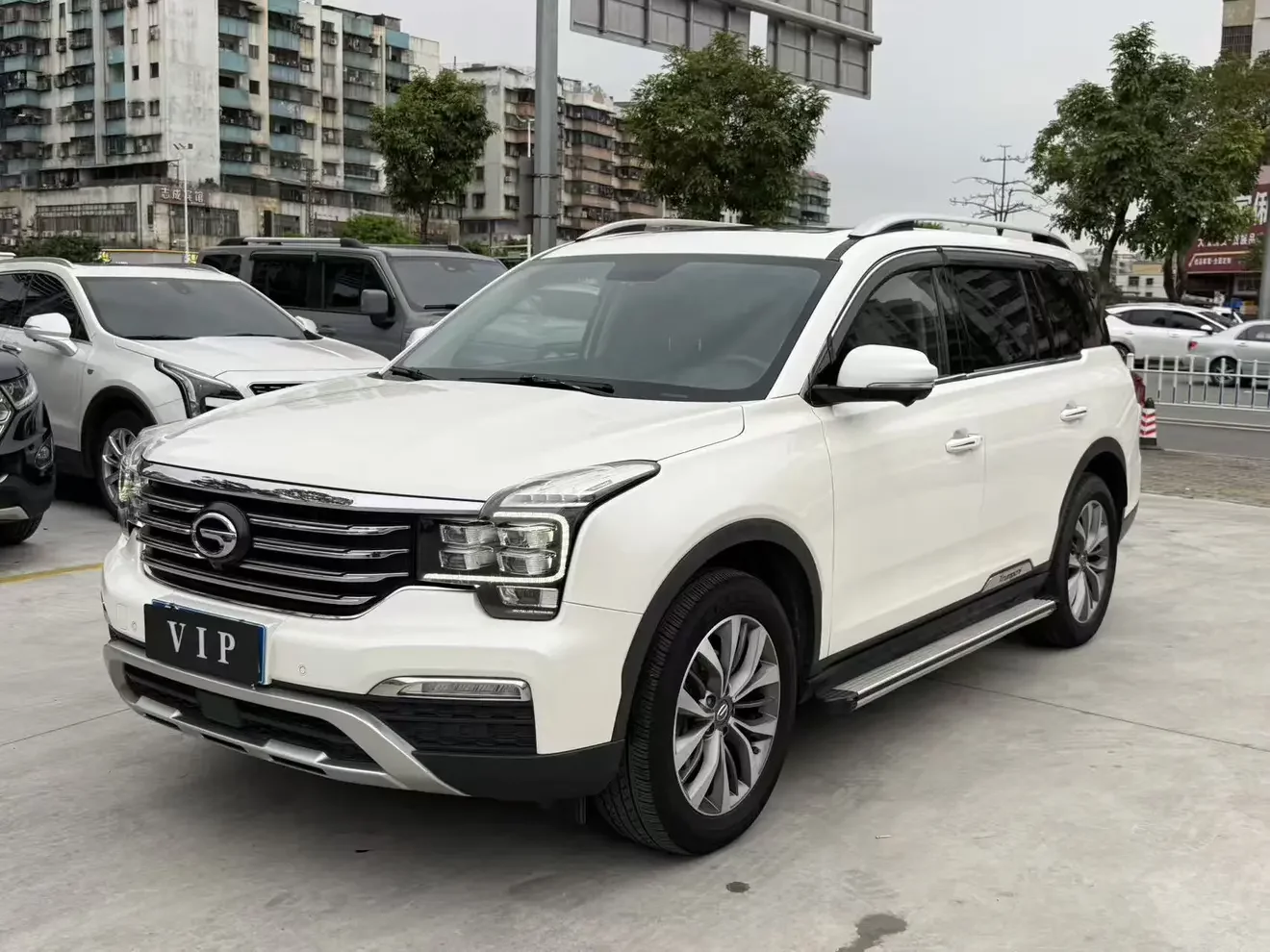GAC Trumpchi GS8