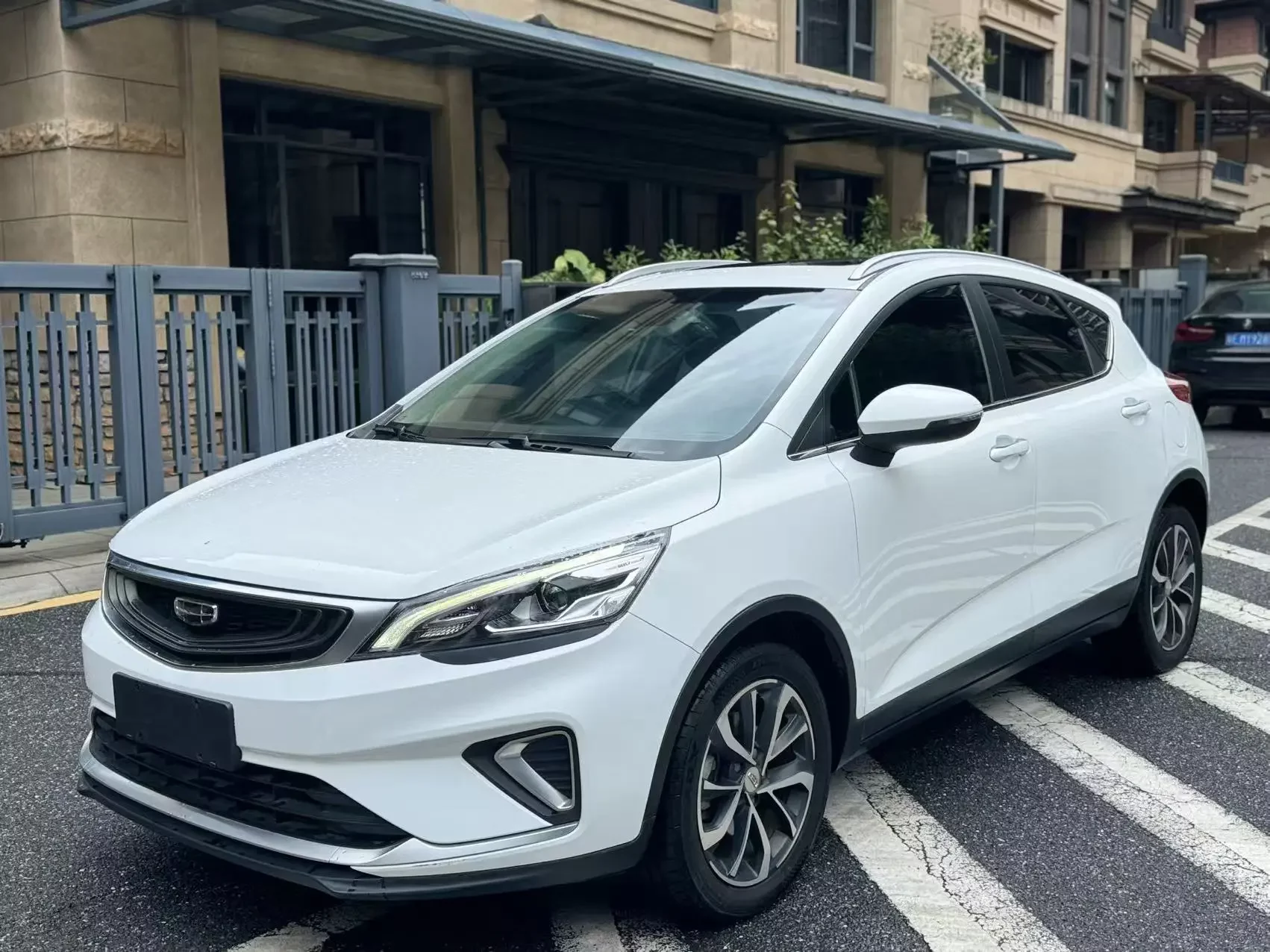 Geely Emgrand GS