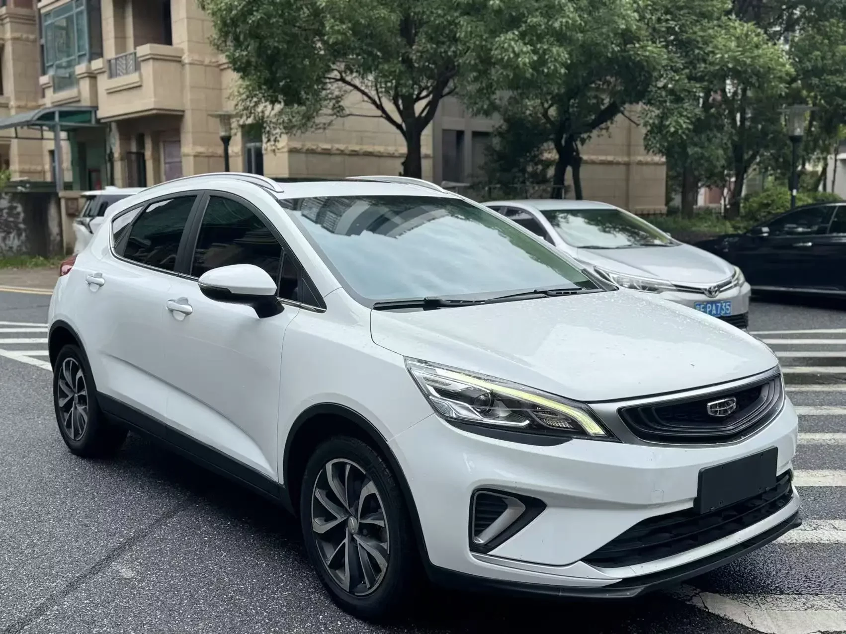 Geely Emgrand GS