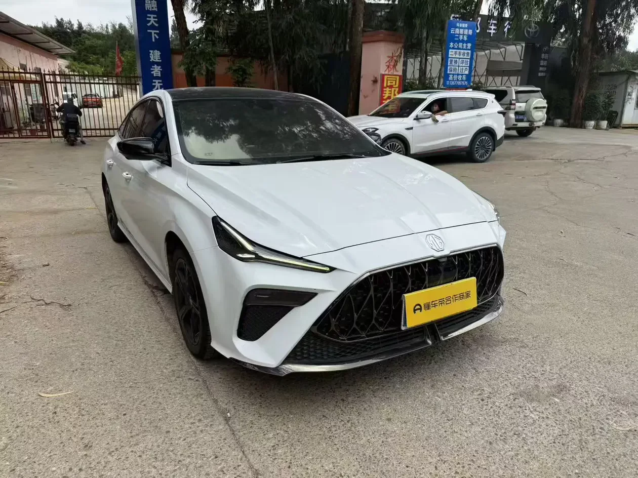 MG 5 Scorpio