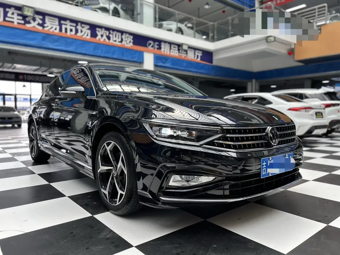 Volkswagen Magotan