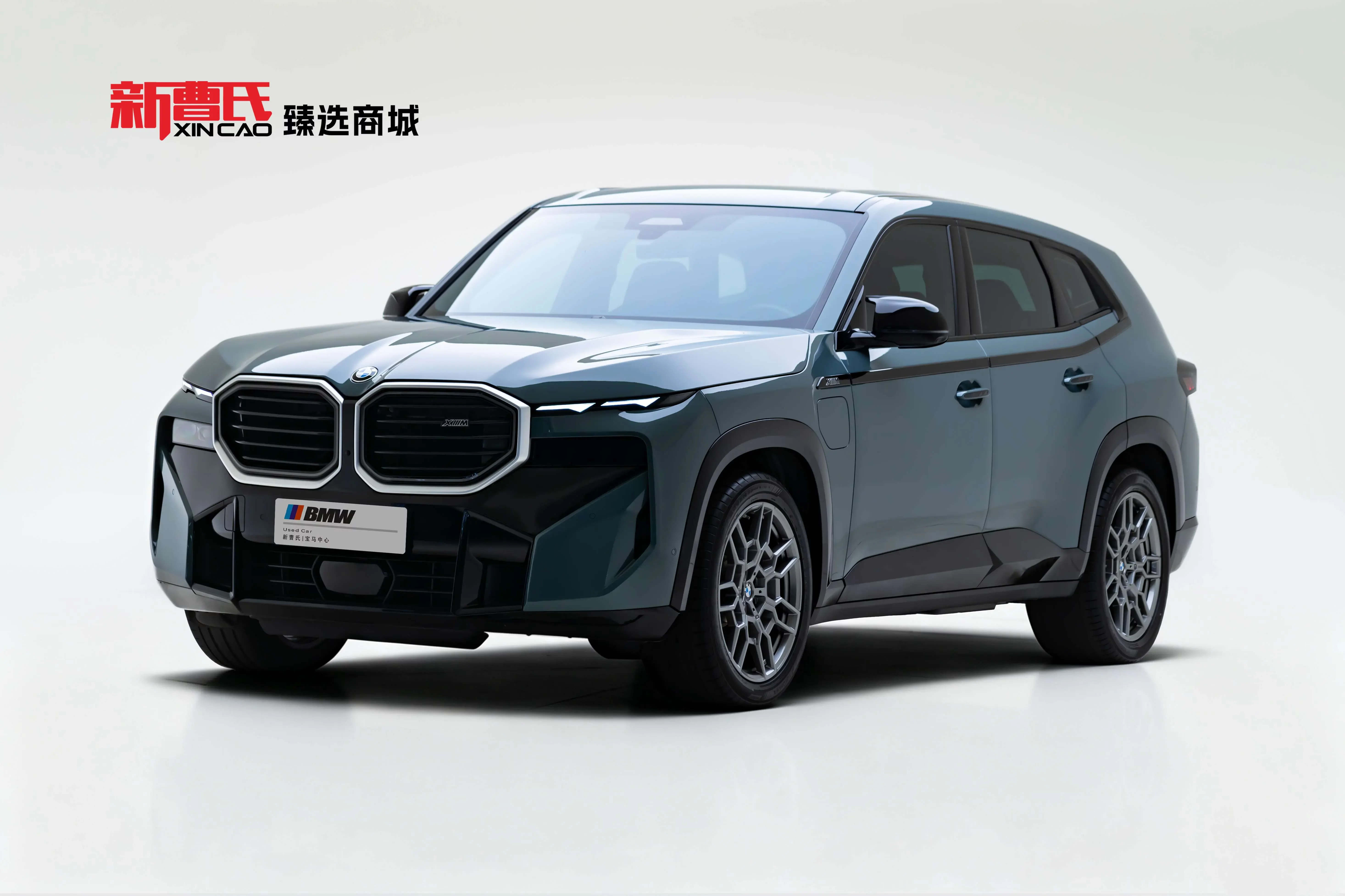 BMW XM  из Китая