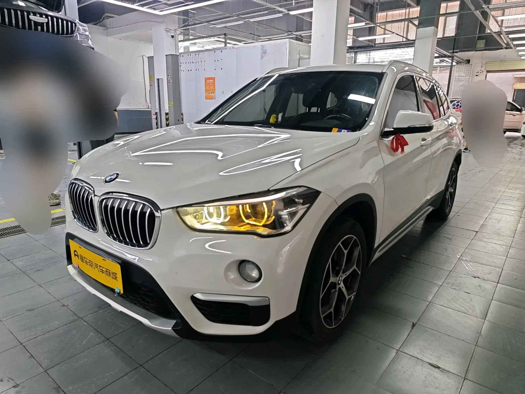 BMW X1  из Китая