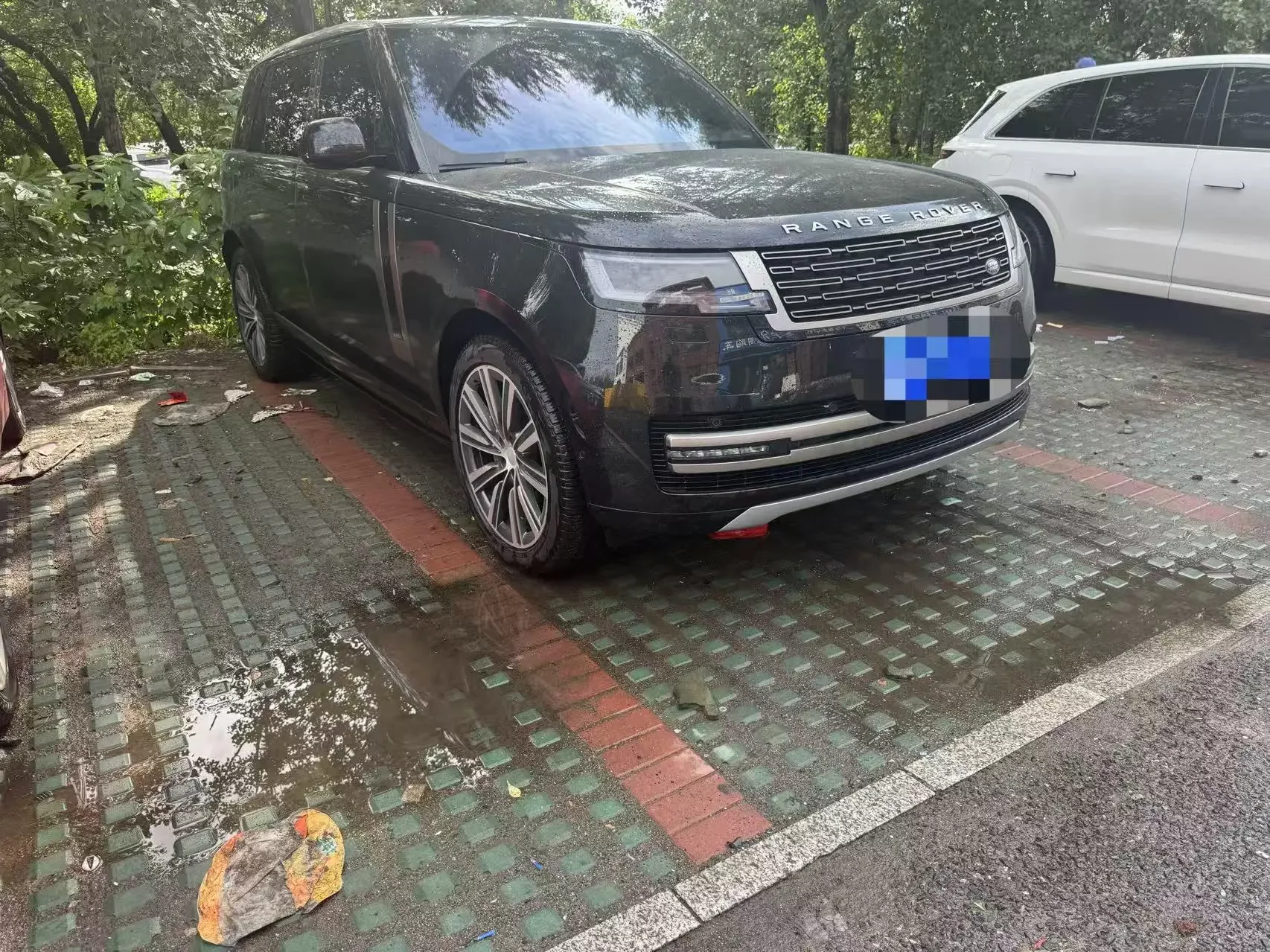 Land Rover range rover