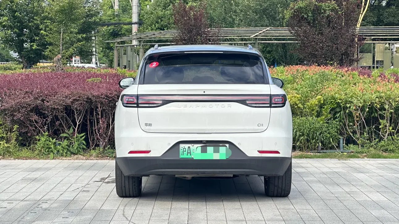 Leapmotor Zero running C11