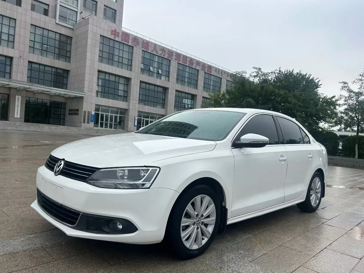 Volkswagen Sagitar