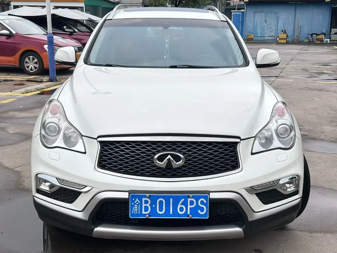 Infiniti QX50