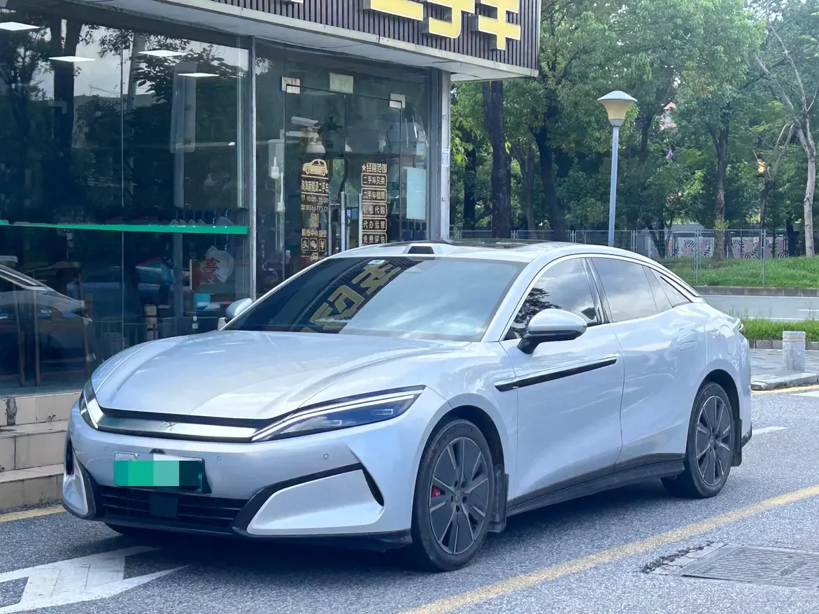 BYD Han L EV