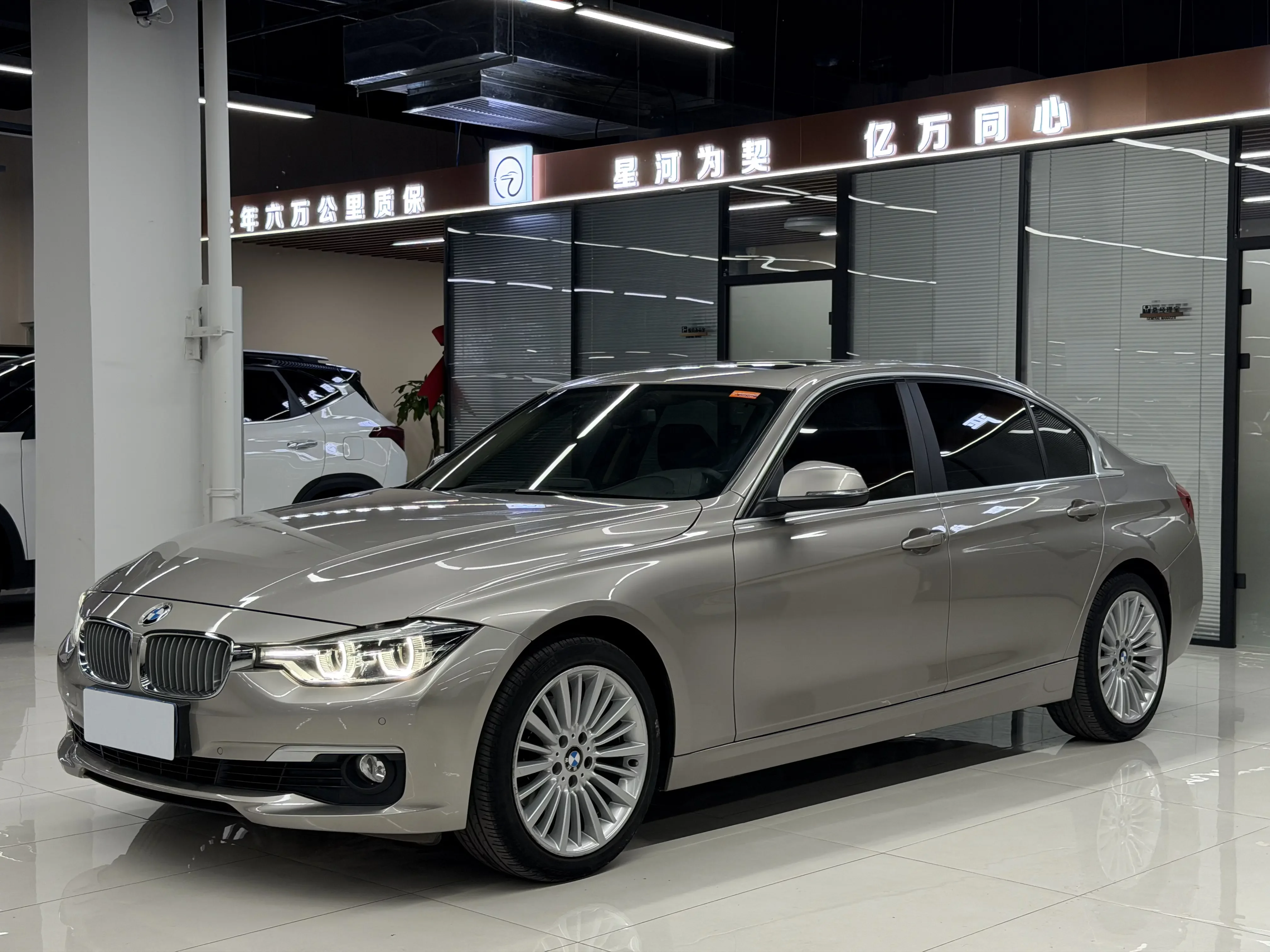 BMW 3 Series  из Китая