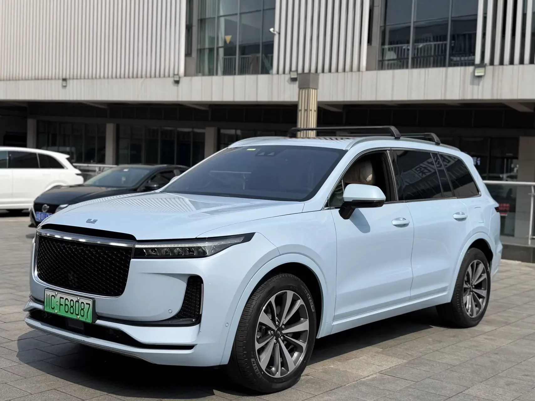 Li ONE (Ideal ONE)  из Китая