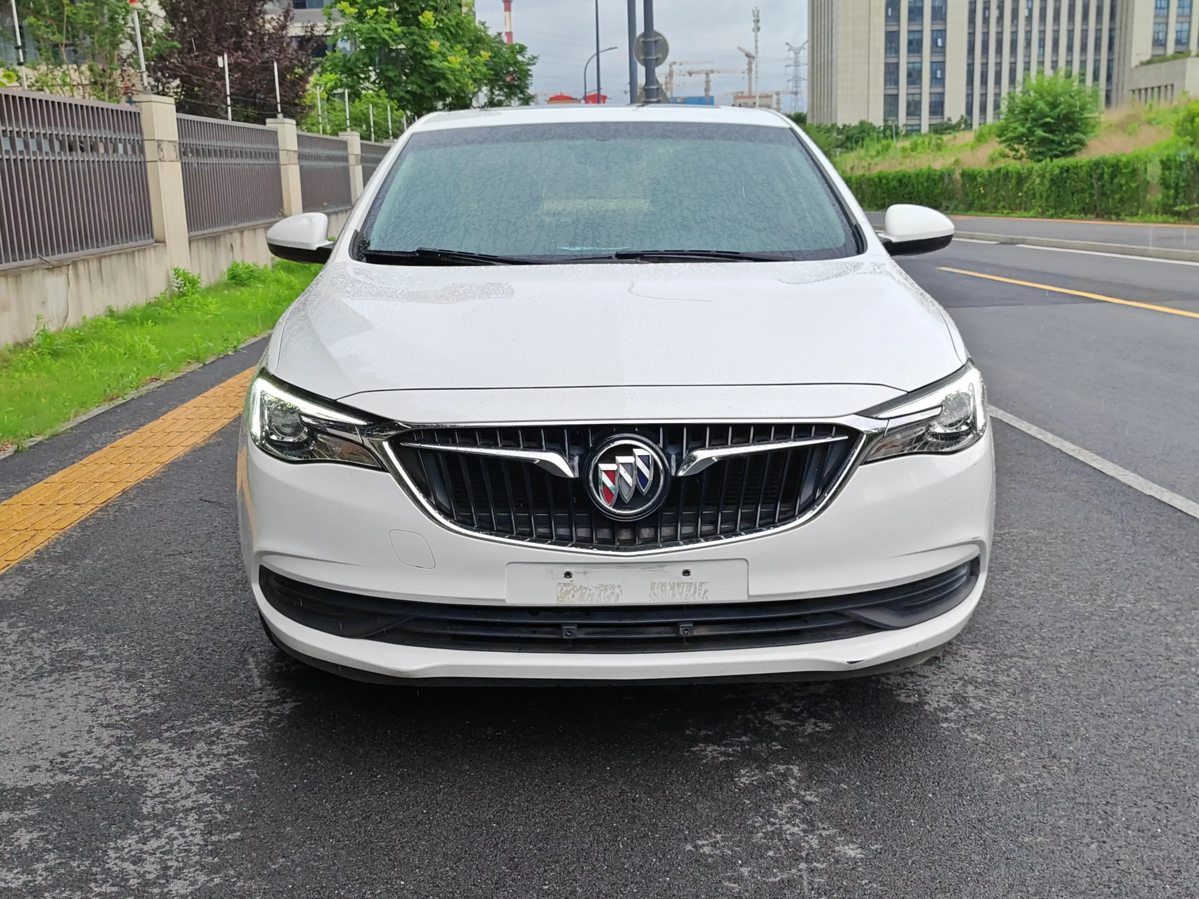 Buick Yinglang