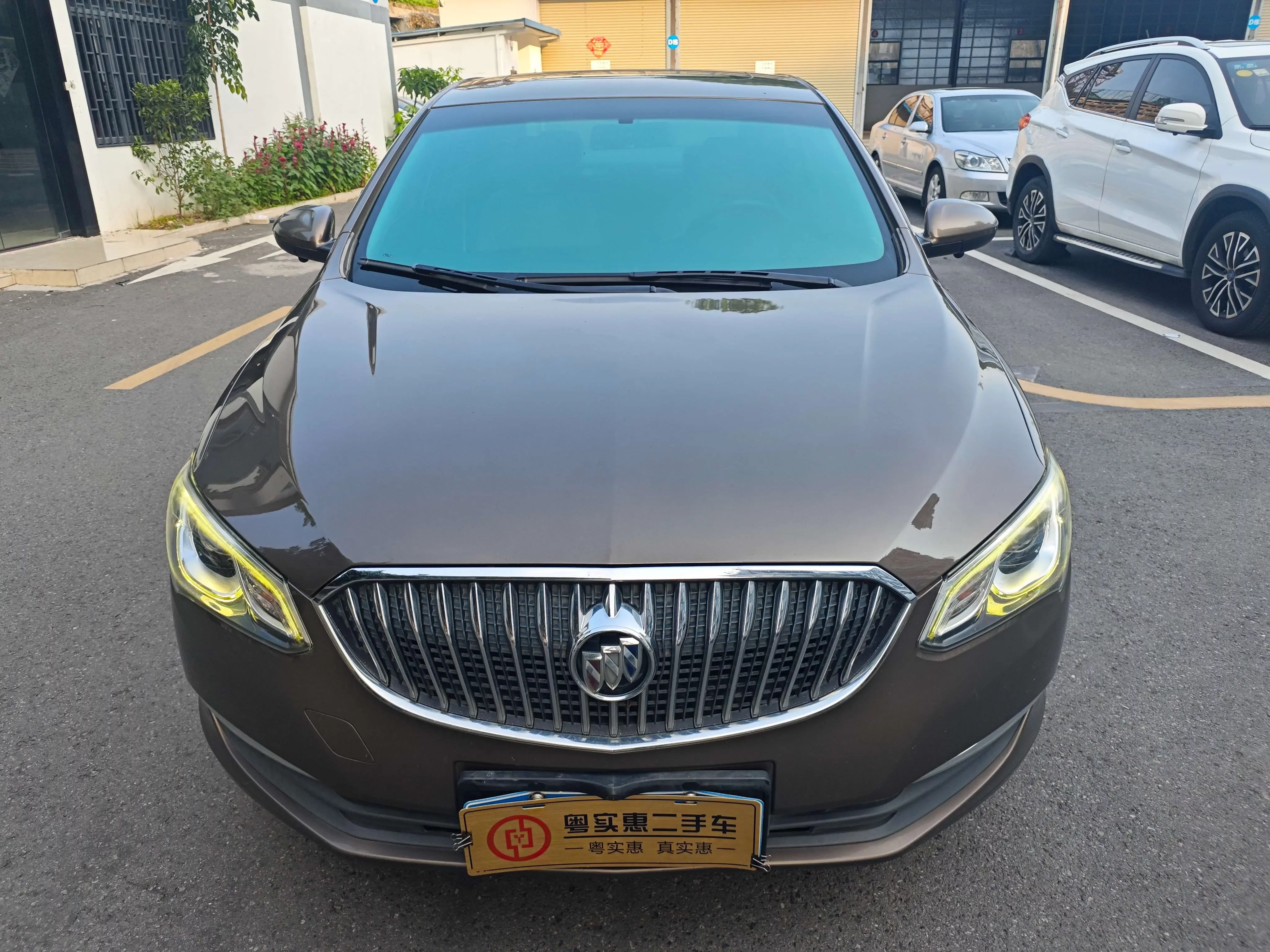 Buick Yinglang
