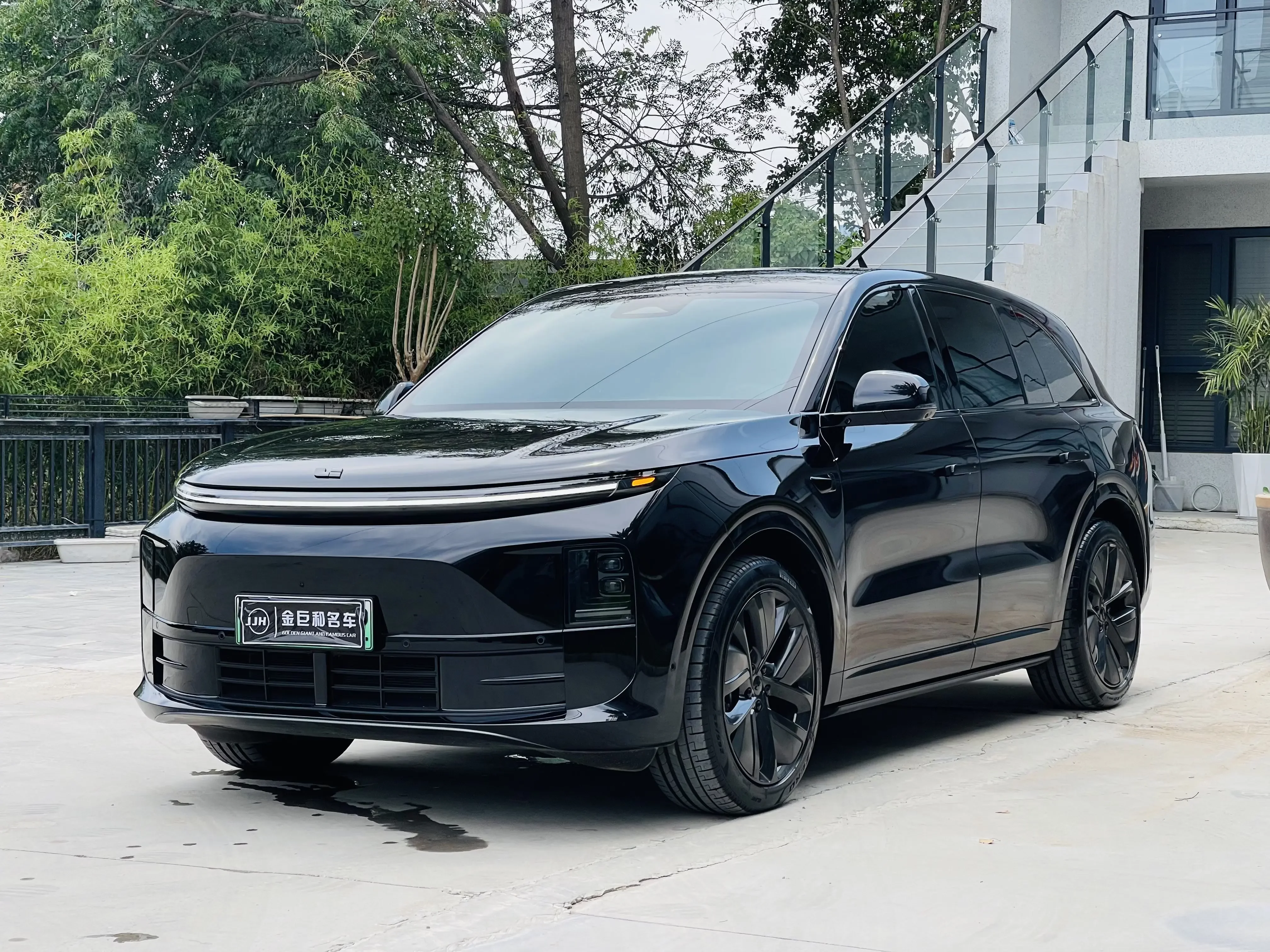 Lixiang L6