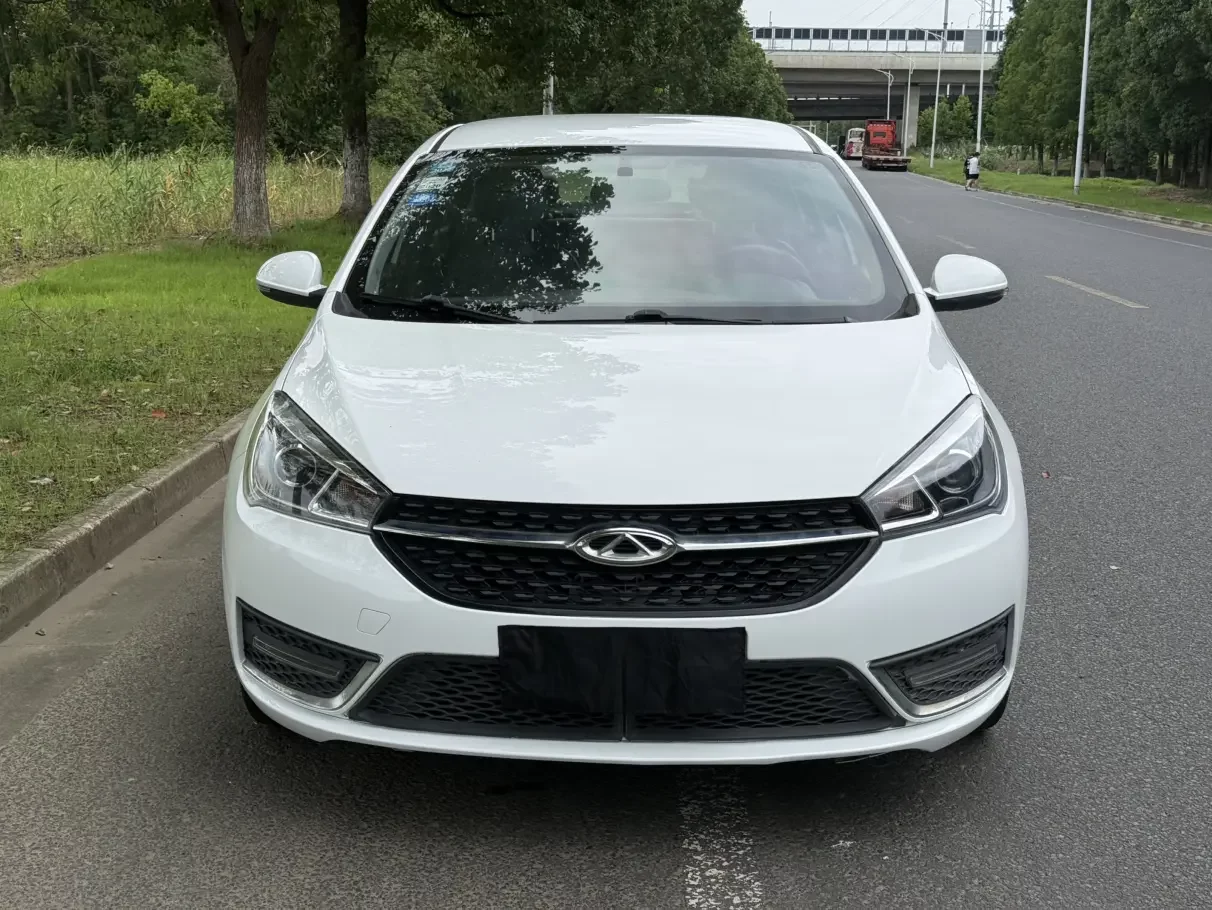 Chery Arrizo 5