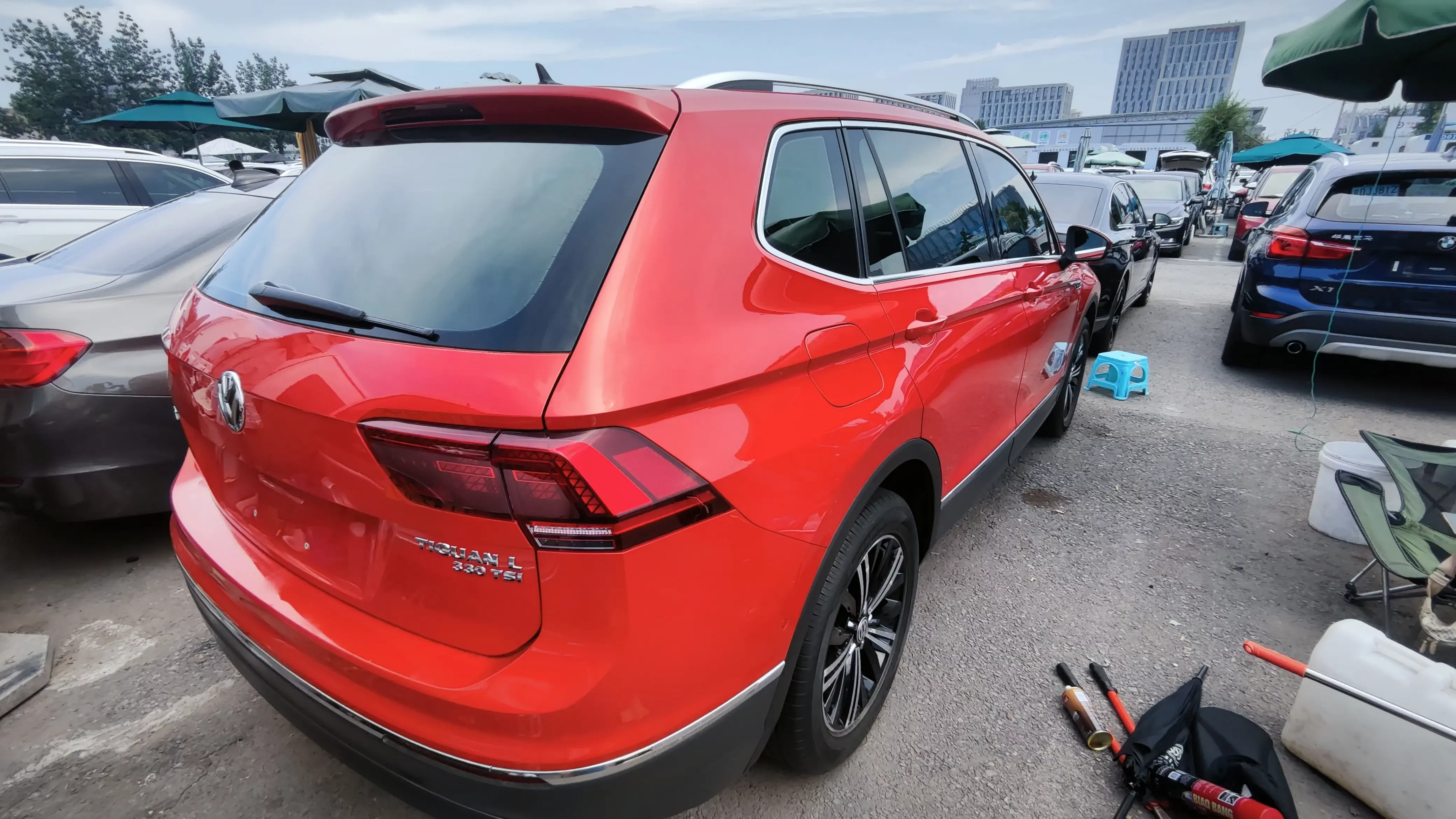 Volkswagen Tiguan L
