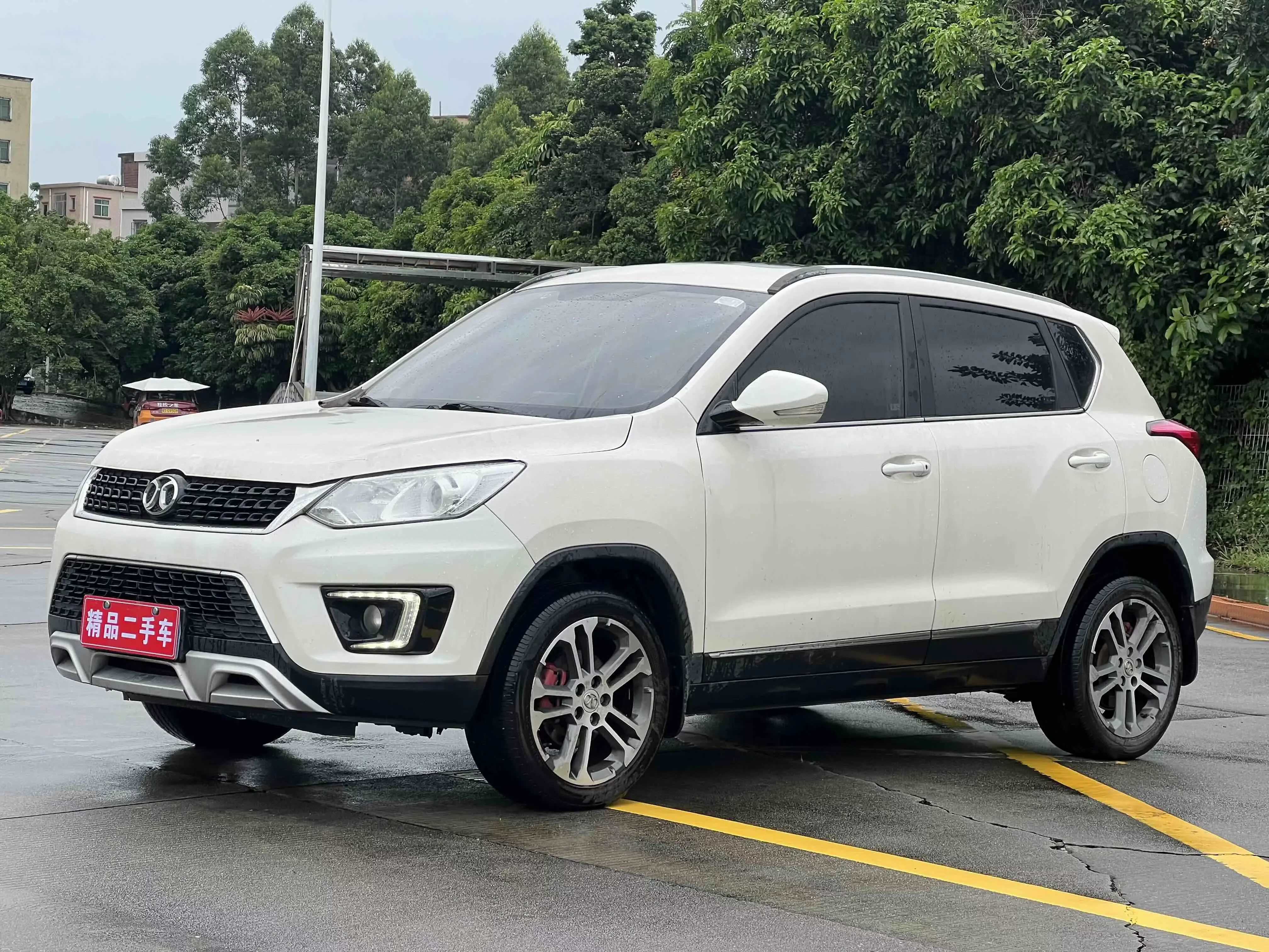 BAIC Shenbao X35