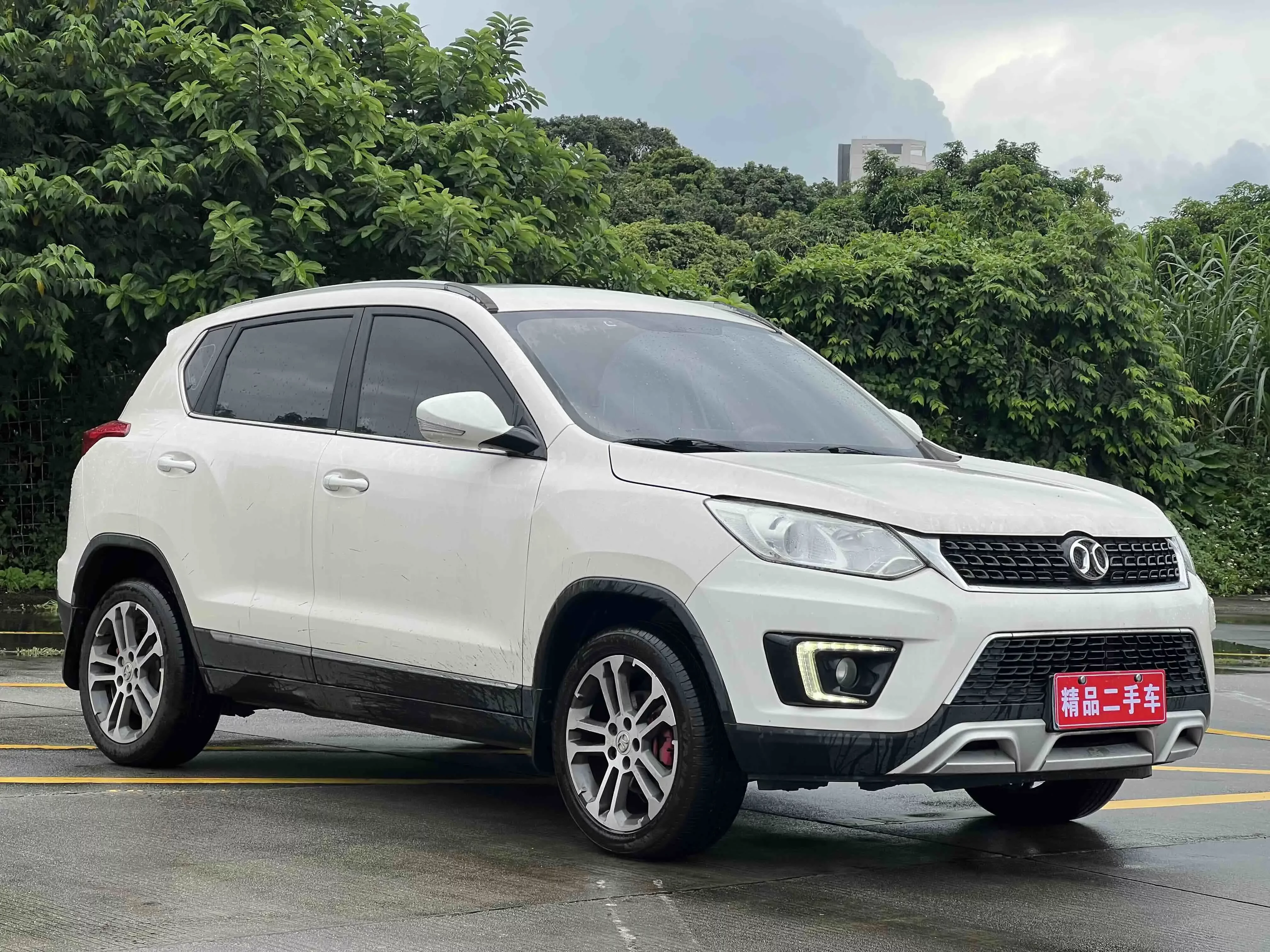 BAIC Shenbao X35