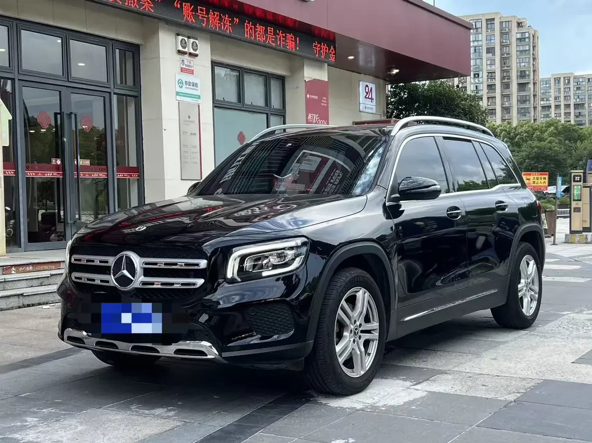 Mercedes-Benz GLB