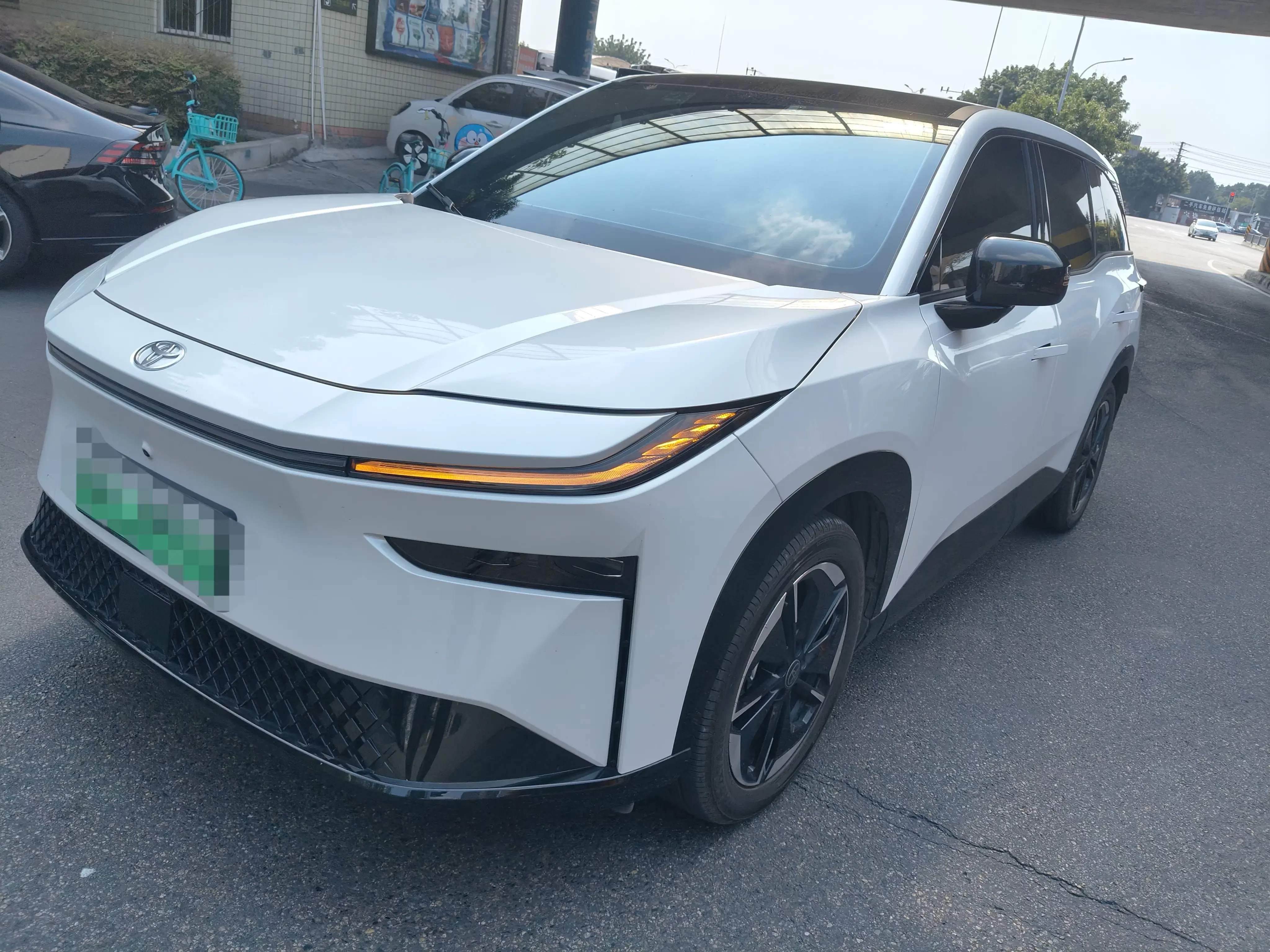 Toyota Bozhi 3X  из Китая