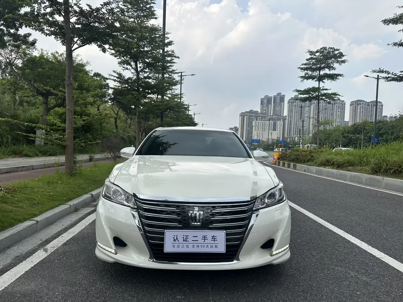 Toyota crown