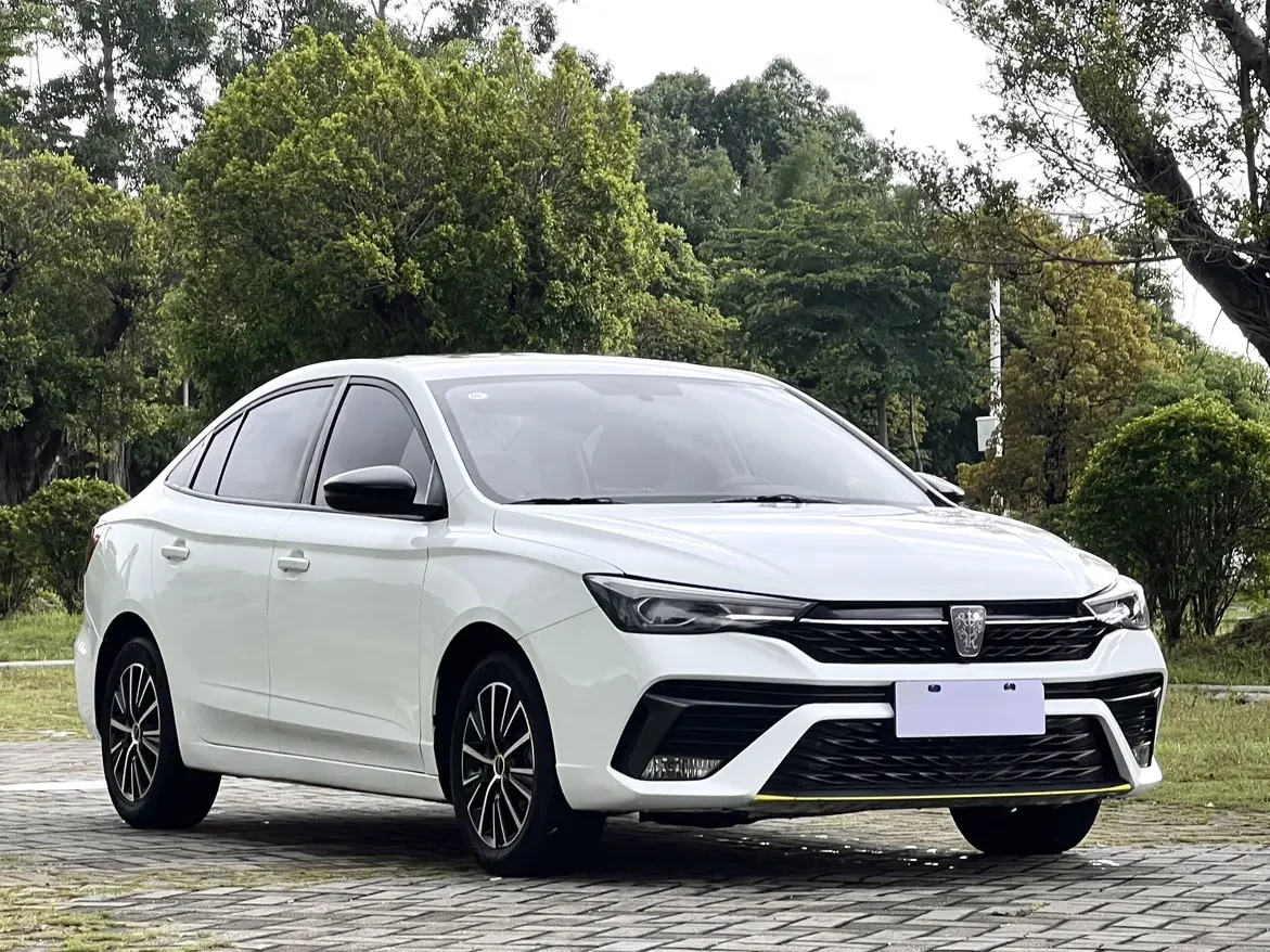 Roewe i5
