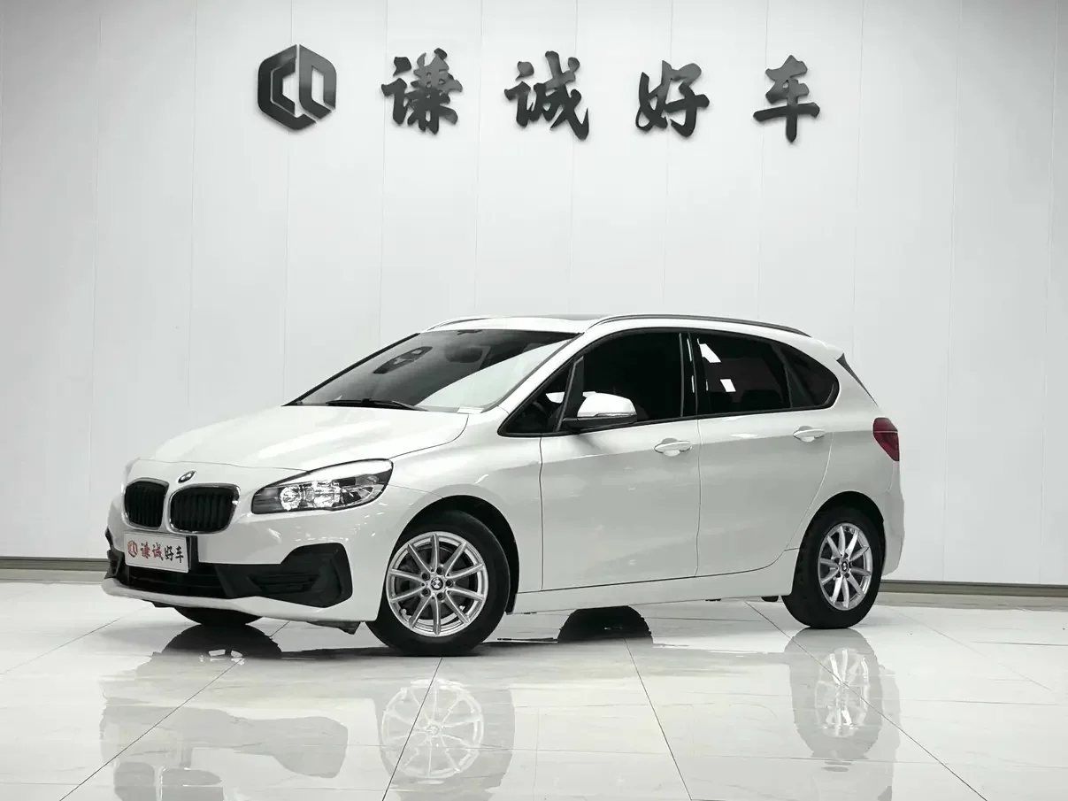 BMW 2 Series Active Tourer  из Китая