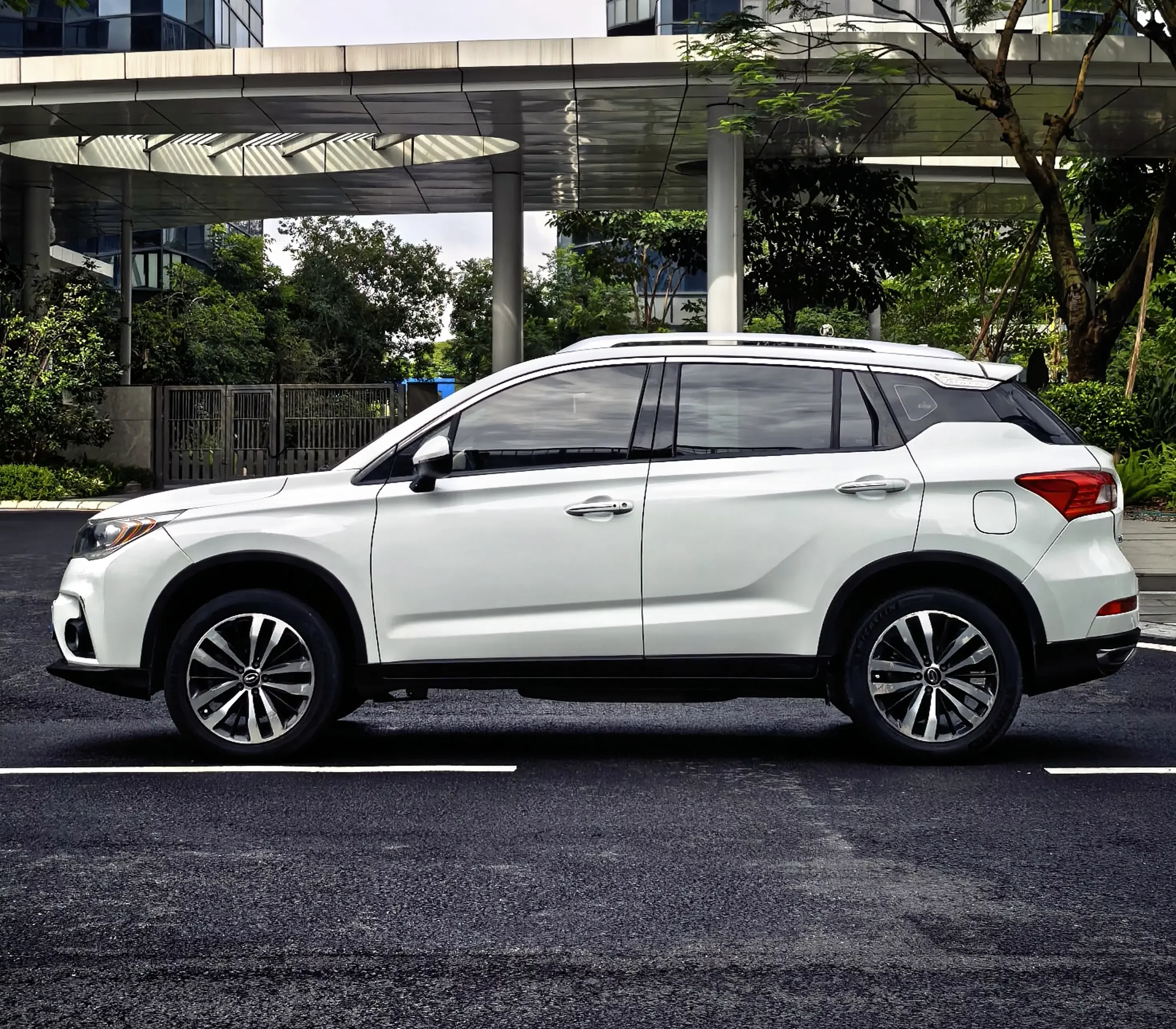 GAC Trumpchi GS4 PHEV