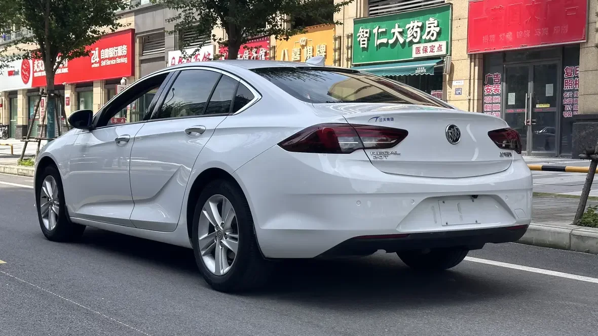 Buick Majesty