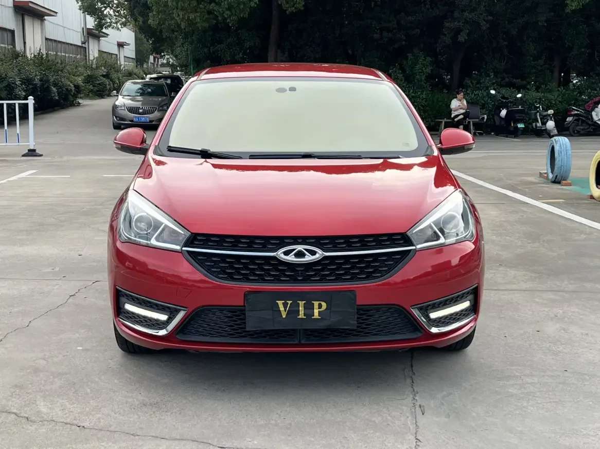 Chery Arrizo 5