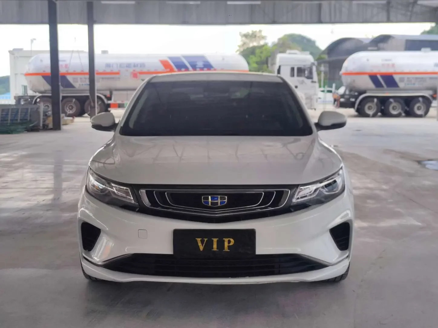 Geely Emgrand GL