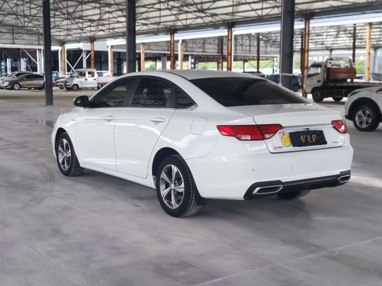 Geely Emgrand GL