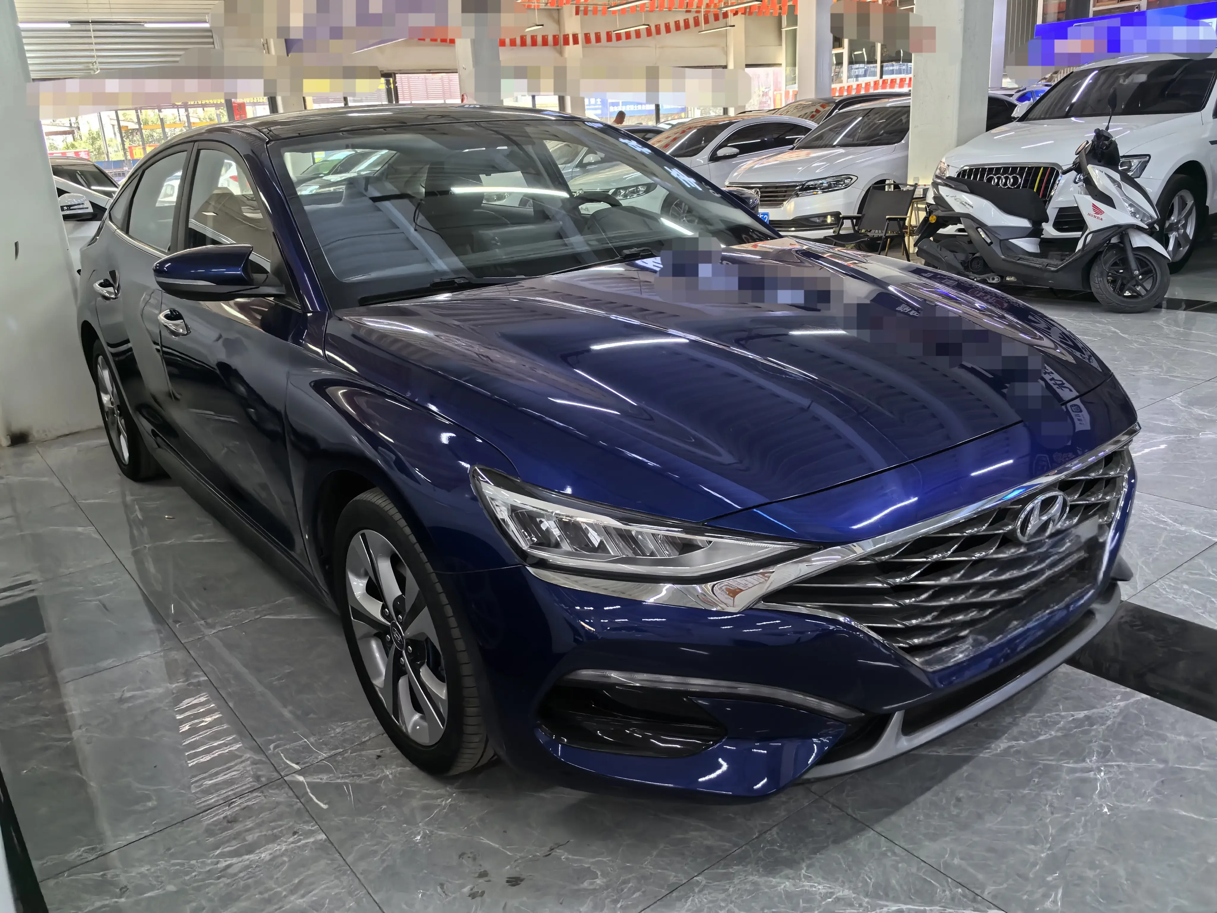 Hyundai Lafesta
