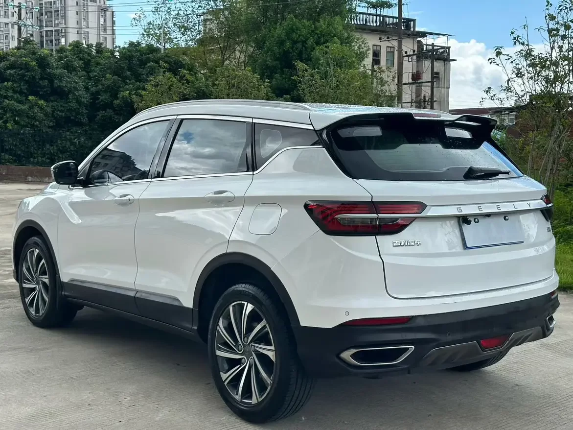 Geely Coolray SX11