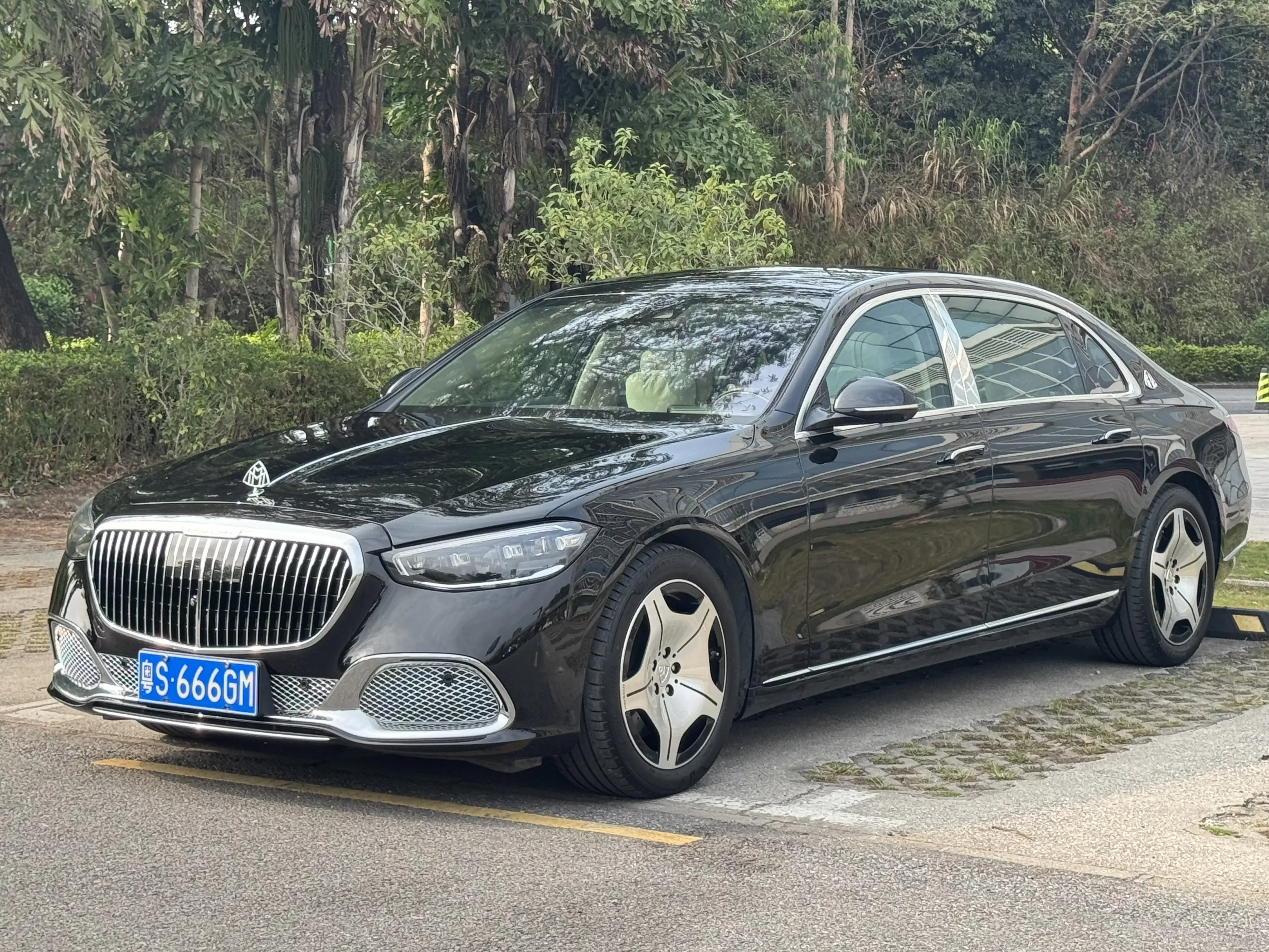 Mercedes-Benz Maybach S-Class