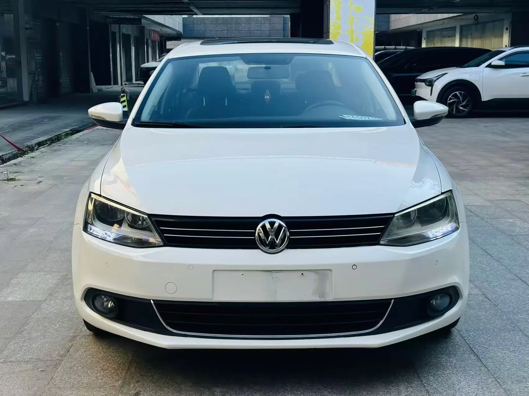 Volkswagen Sagitar