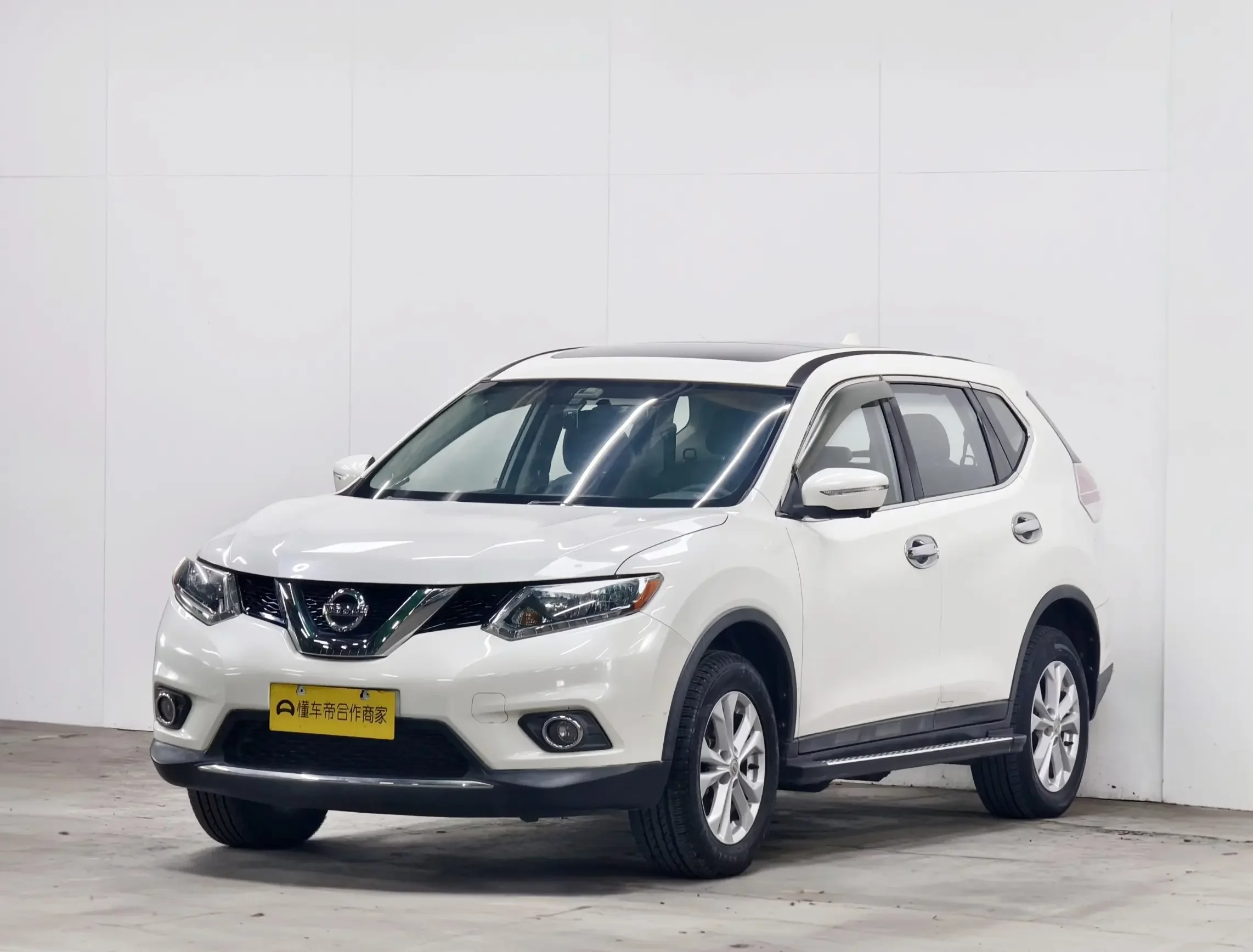 Nissan X-Trail (Qijun)  из Китая
