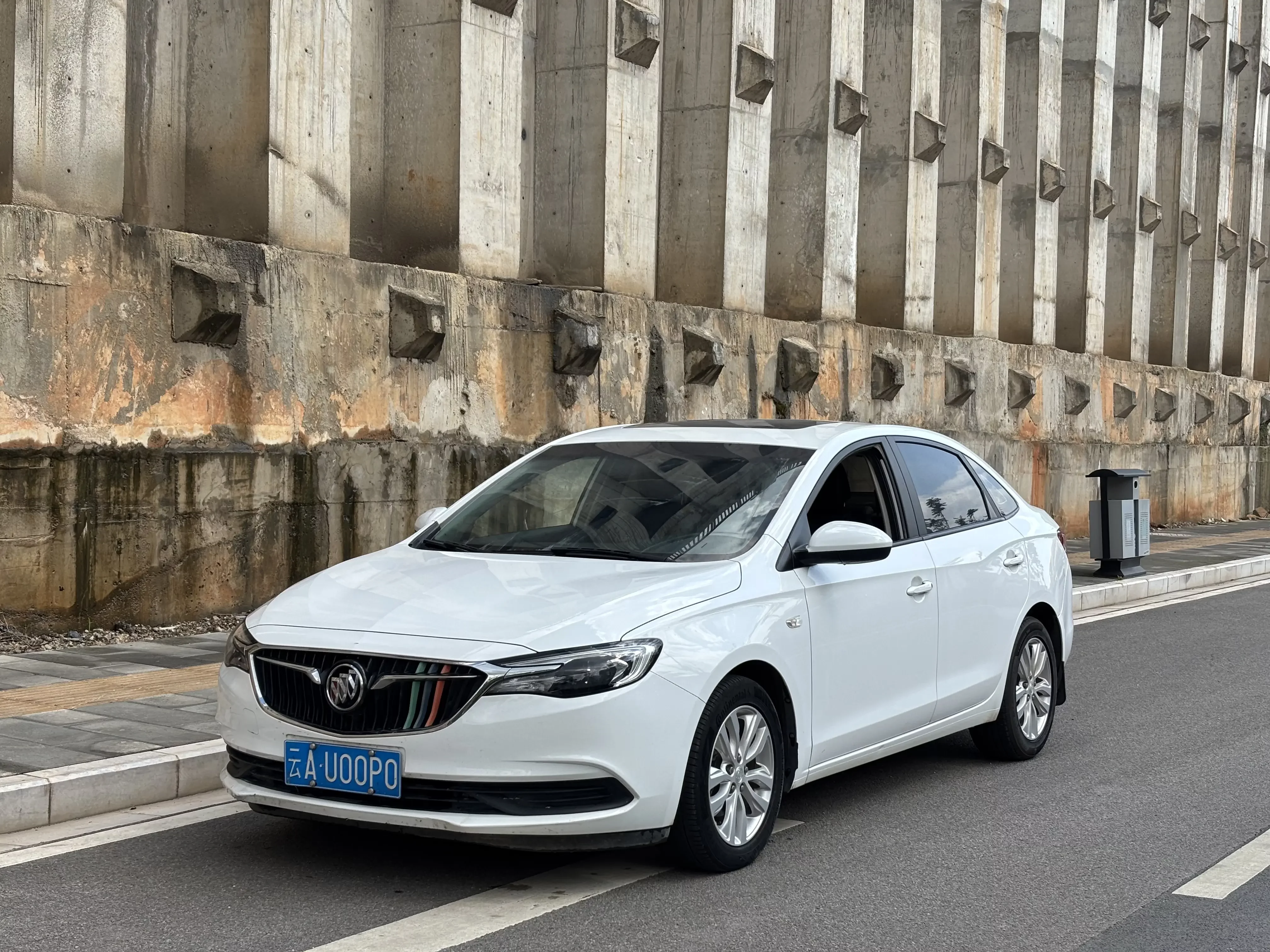 Buick Yinglang