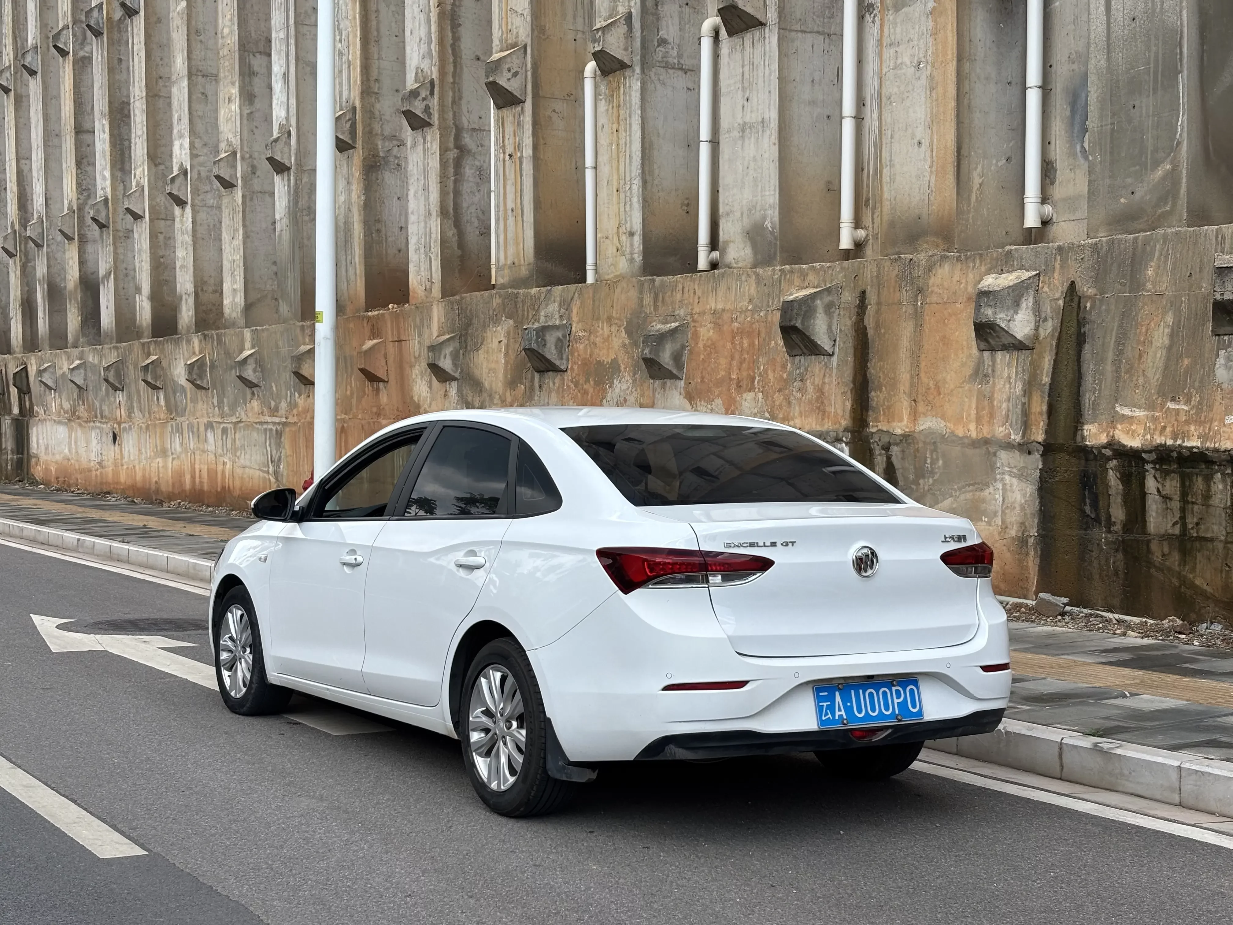 Buick Yinglang