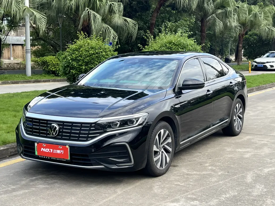 Volkswagen Passat PHEV