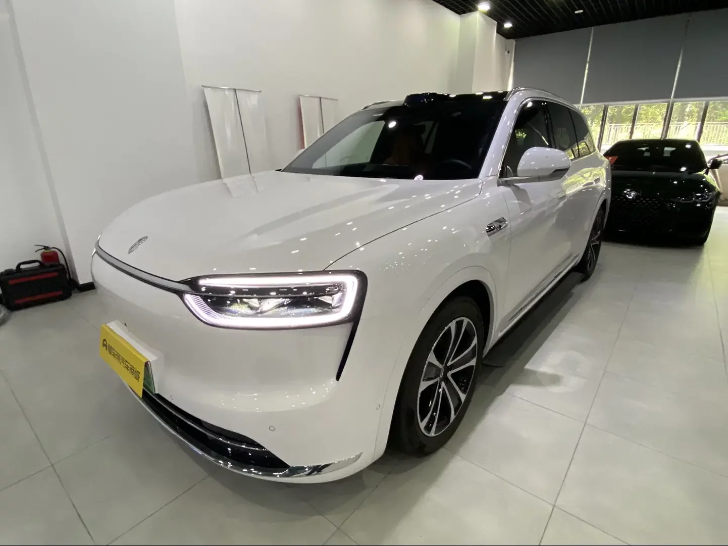 AITO M7