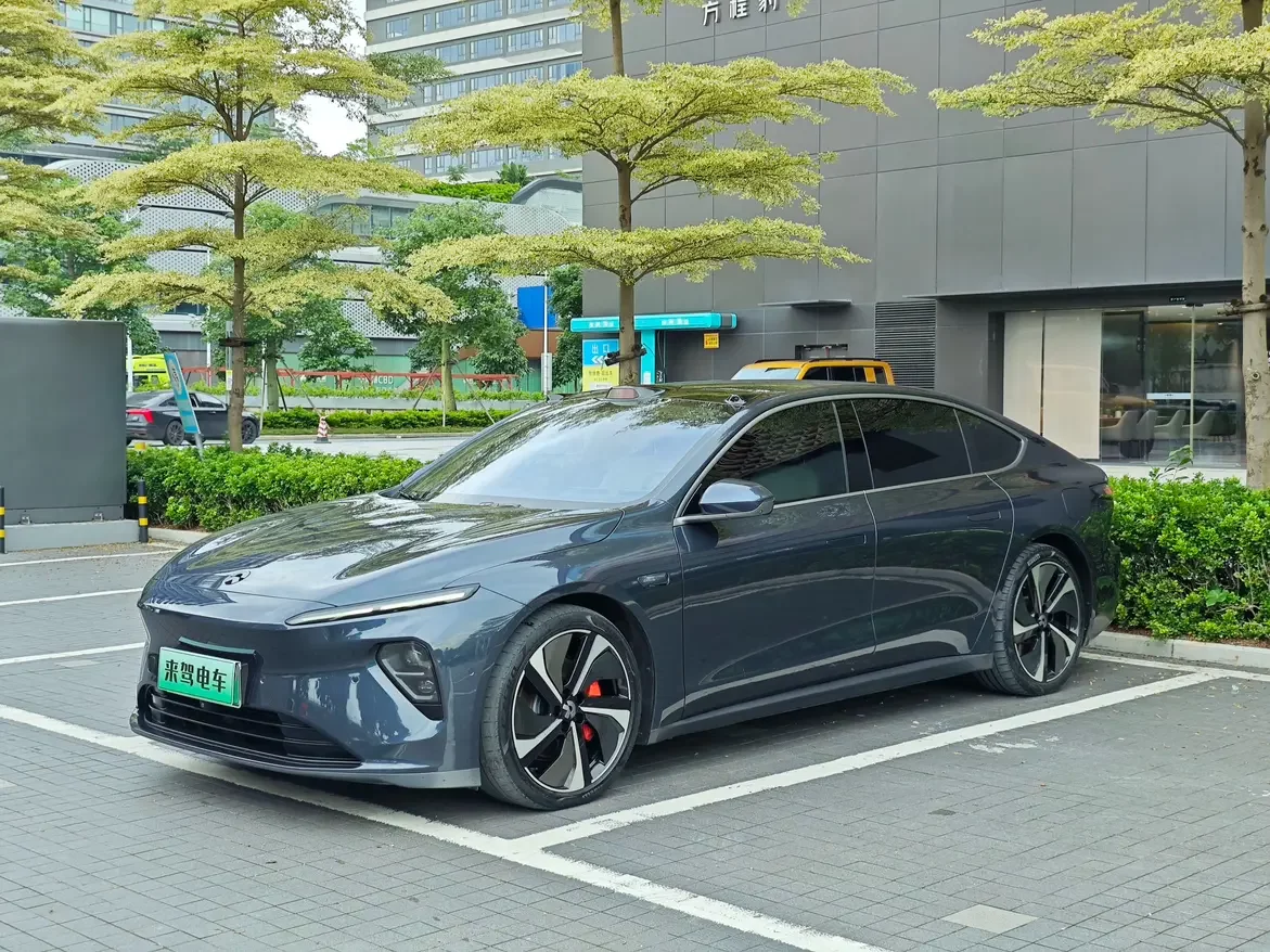 NIO ET7  из Китая