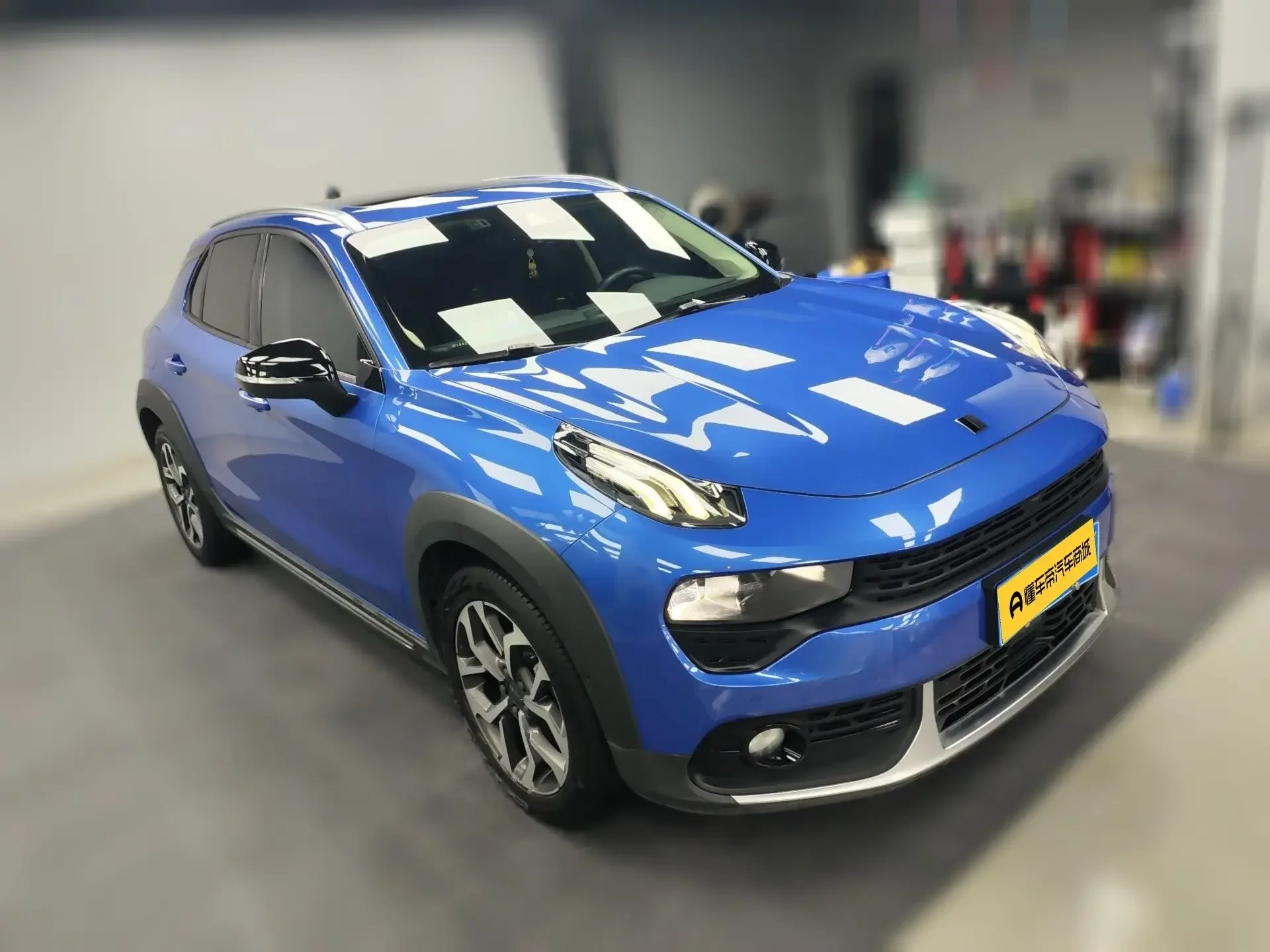 Lynk & Co 02