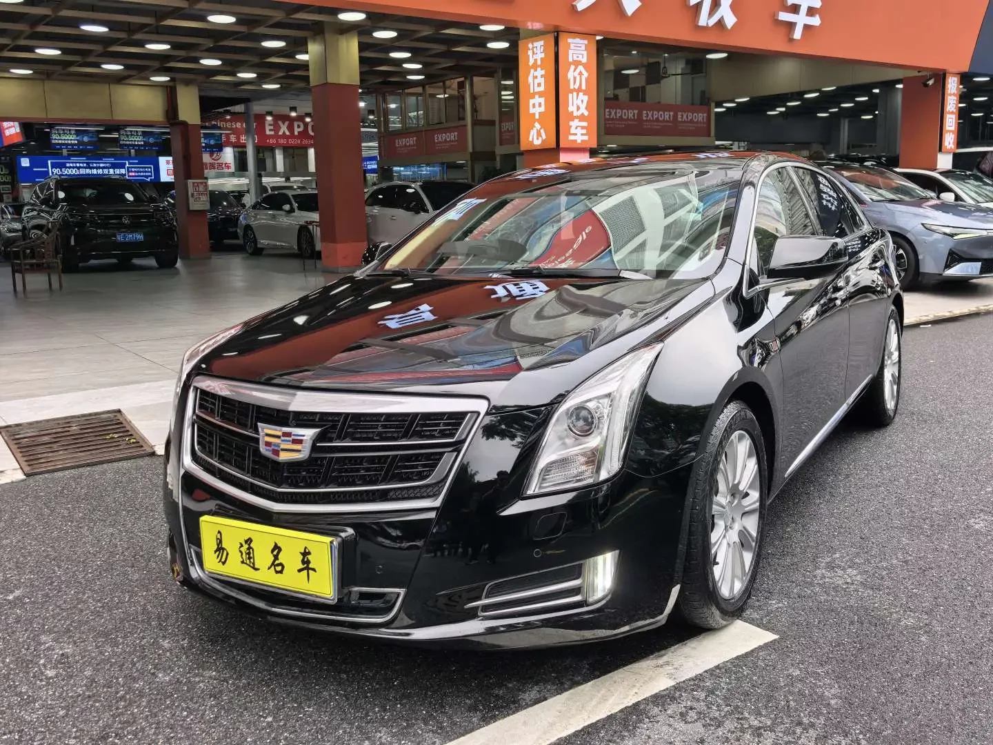 Cadillac XTS  из Китая