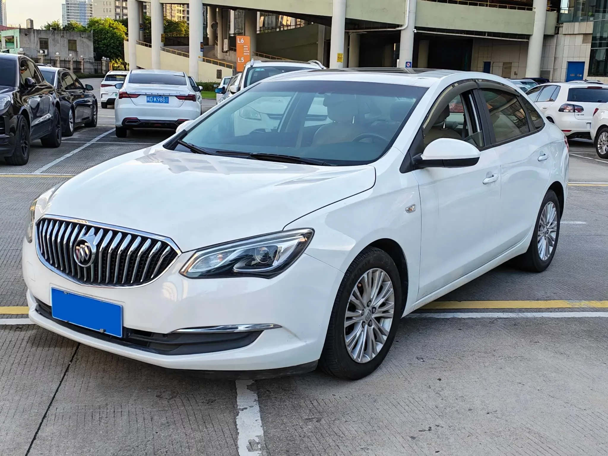 Buick Yinglang