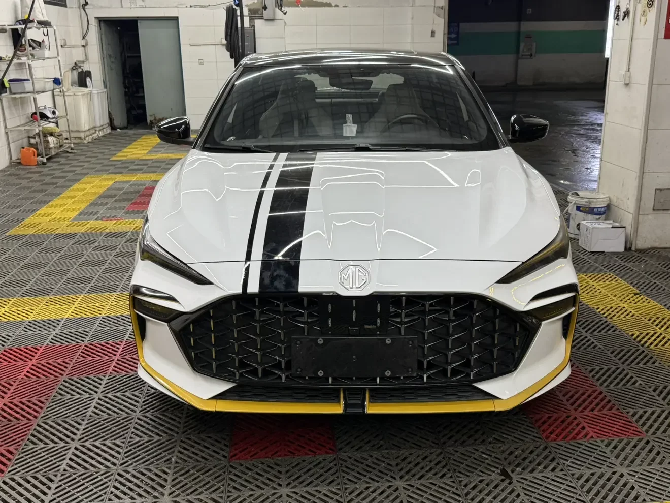 MG 6