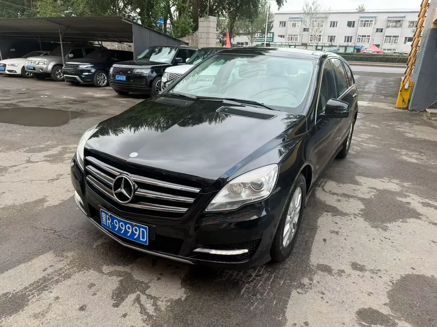 Mercedes-Benz R-Class