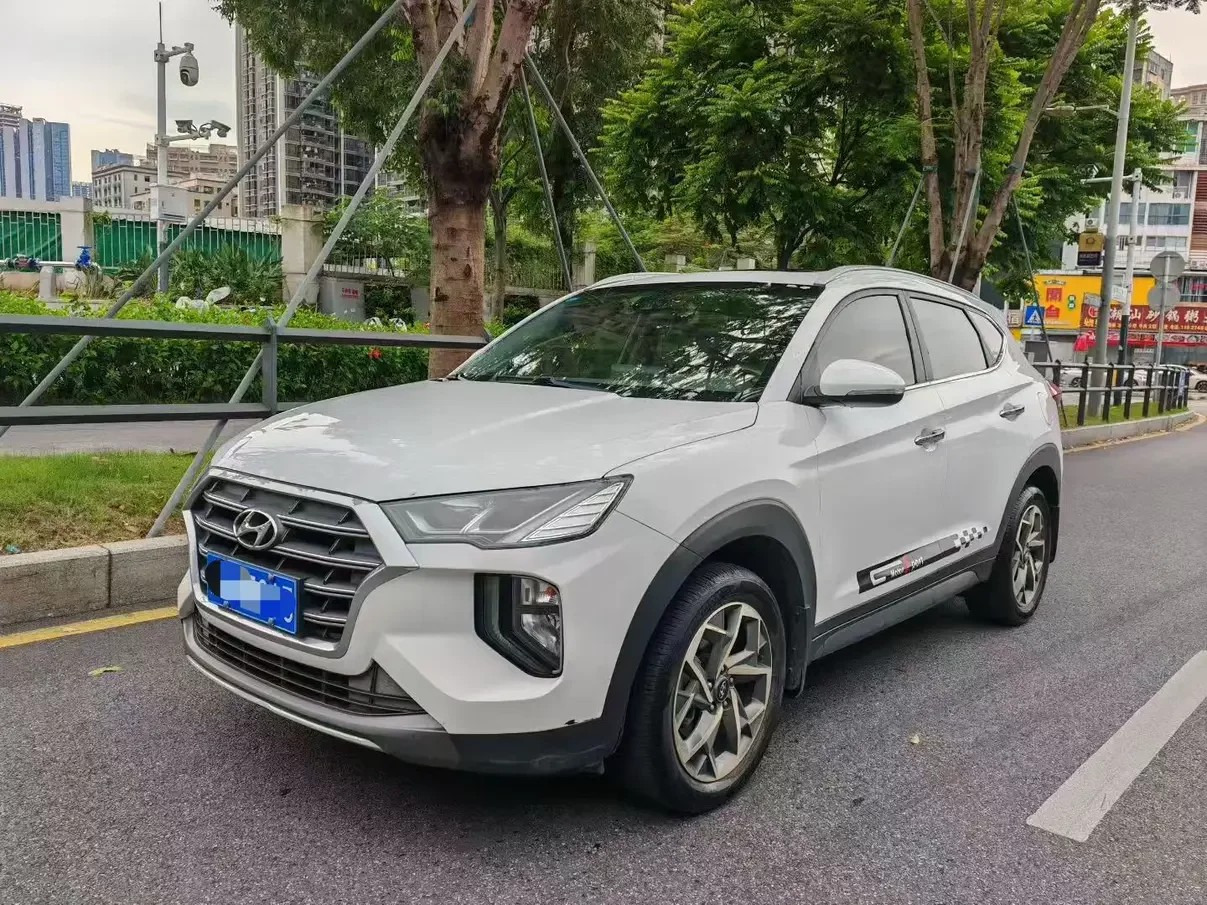 Hyundai Tucson L (Tucson)  из Китая